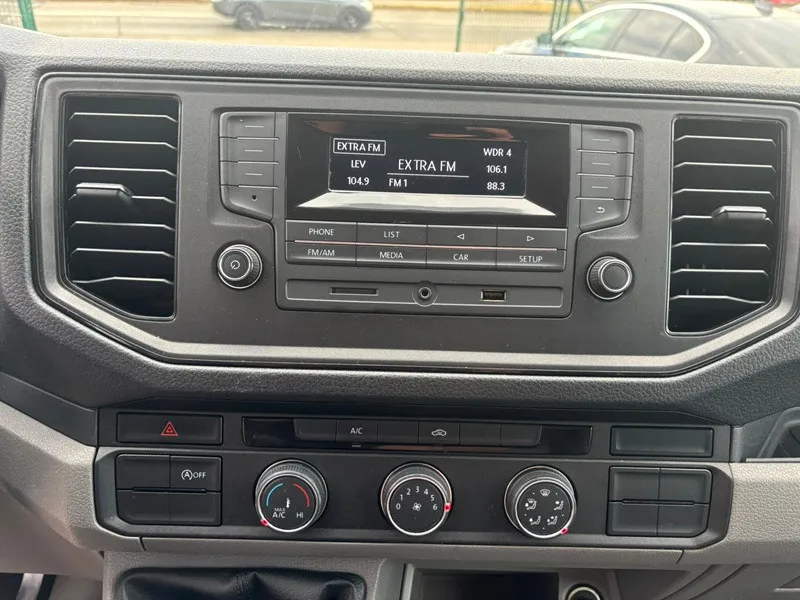 volkswagen crafter 2.0 tdi*177ks*dupla kabina*klima*kuka za vuču* - slika 9