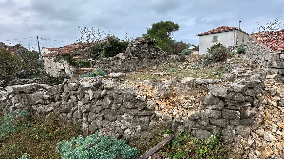 belej, otok cres - kuća (ruševina), 20 m2 prodaja - slika 3
