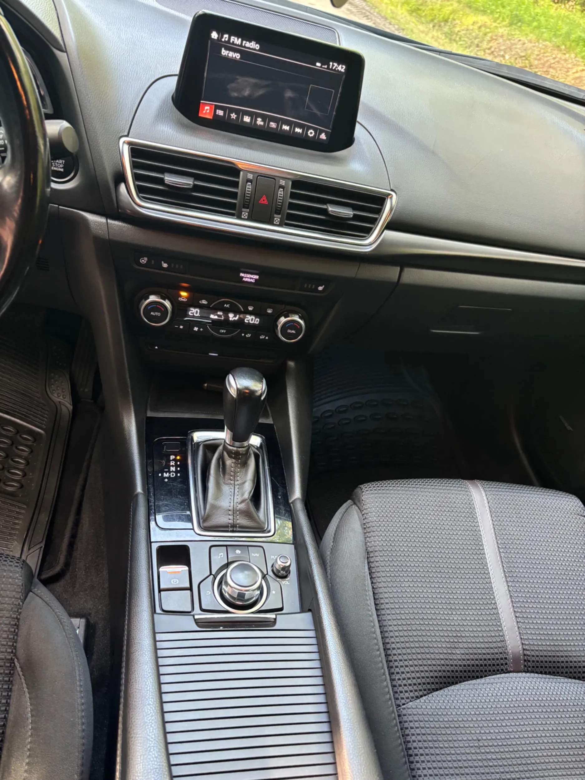 mazda 3 2.2 skyactiv - slika 3