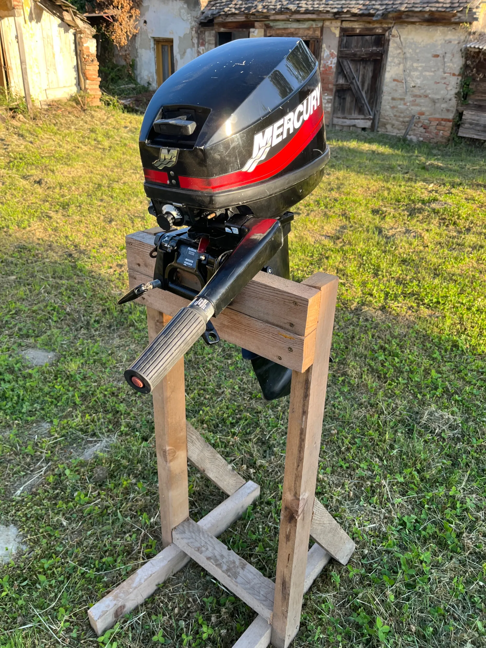 mercury 15 ks kratka noga - slika 2