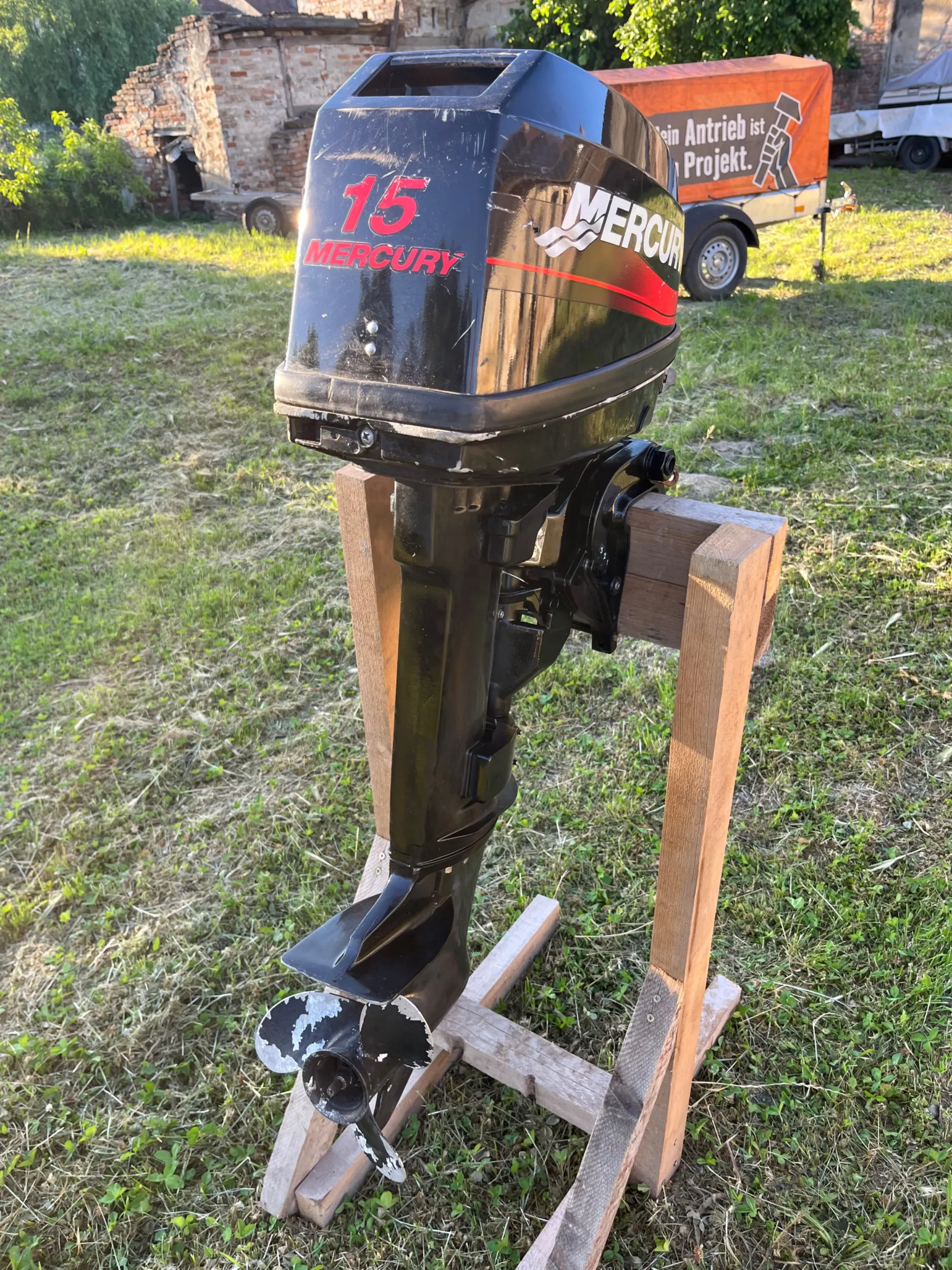 mercury 15 ks kratka noga - slika 4