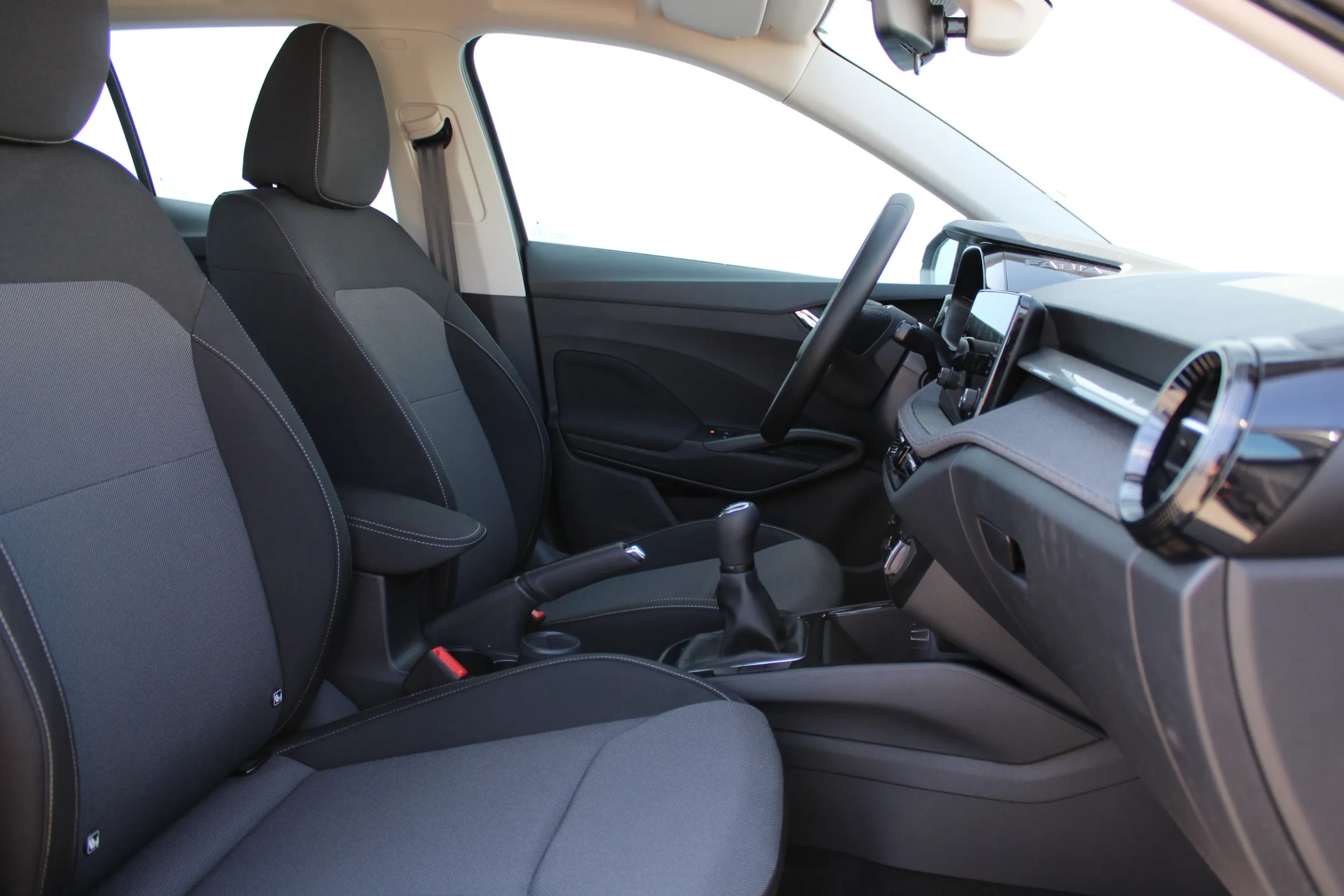 13271 škoda fabia selection 1.0 tsi - slika 3