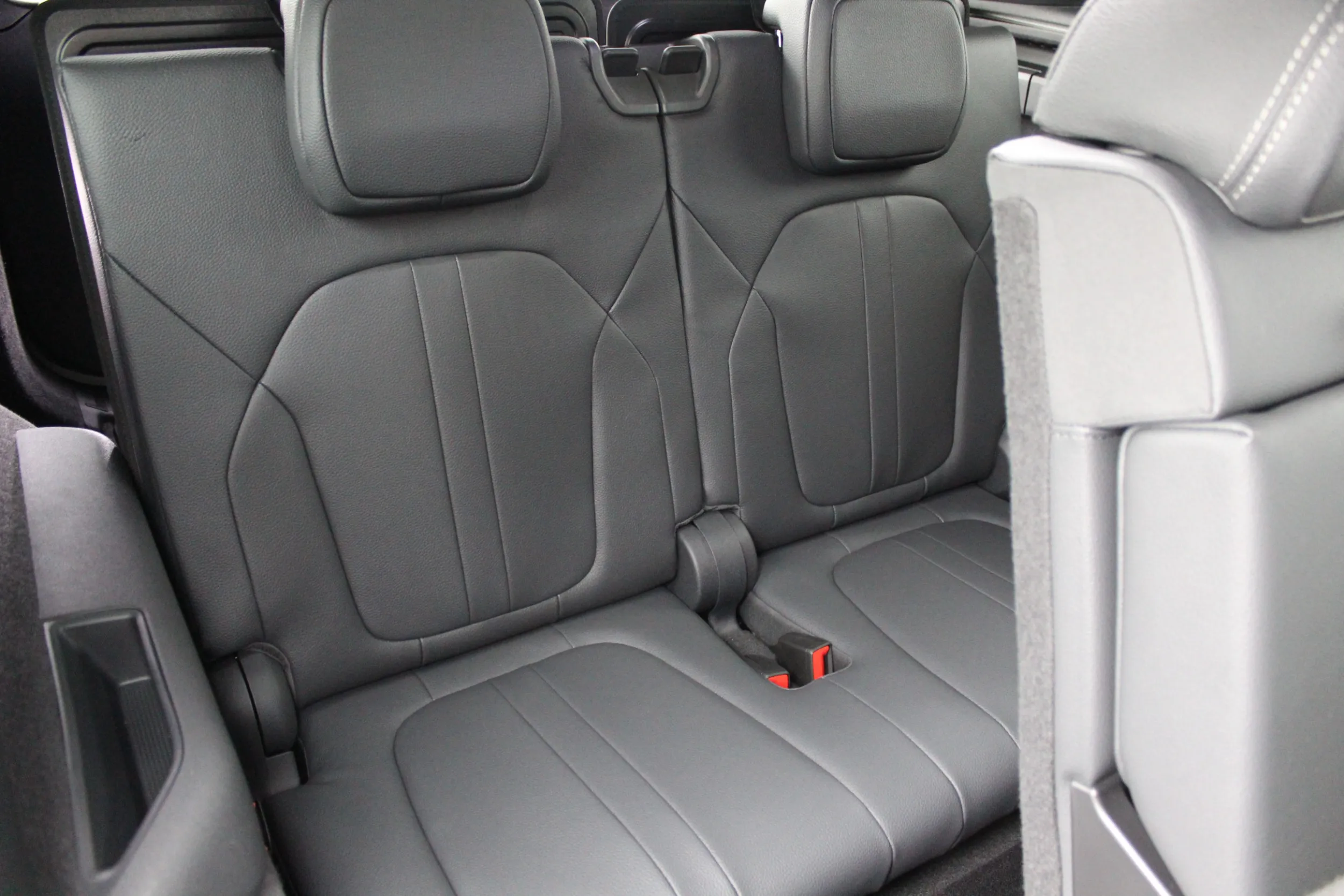 13244 škoda kodiaq sportline 1.5 tsi act dsg mhev *7 sjedala* - slika 3