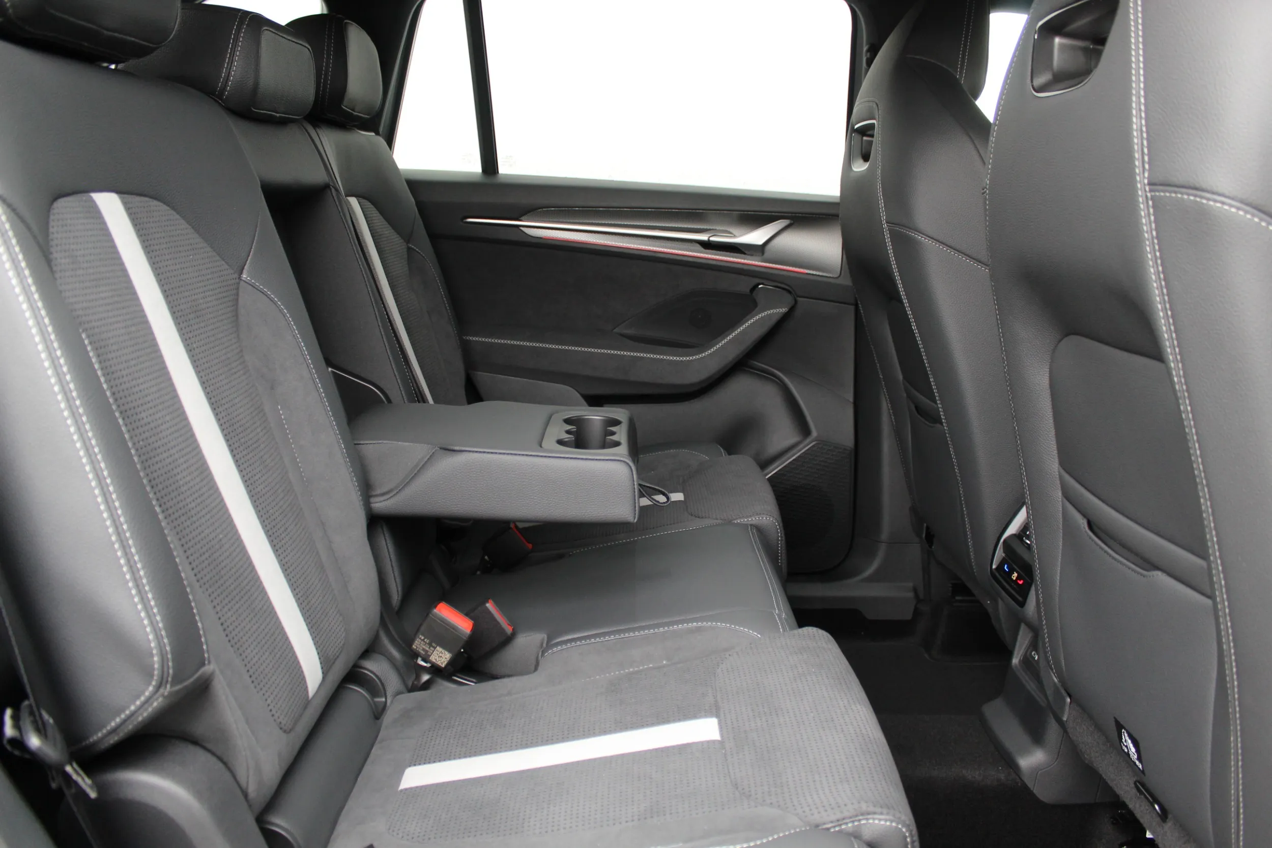 13244 škoda kodiaq sportline 1.5 tsi act dsg mhev *7 sjedala* - slika 4