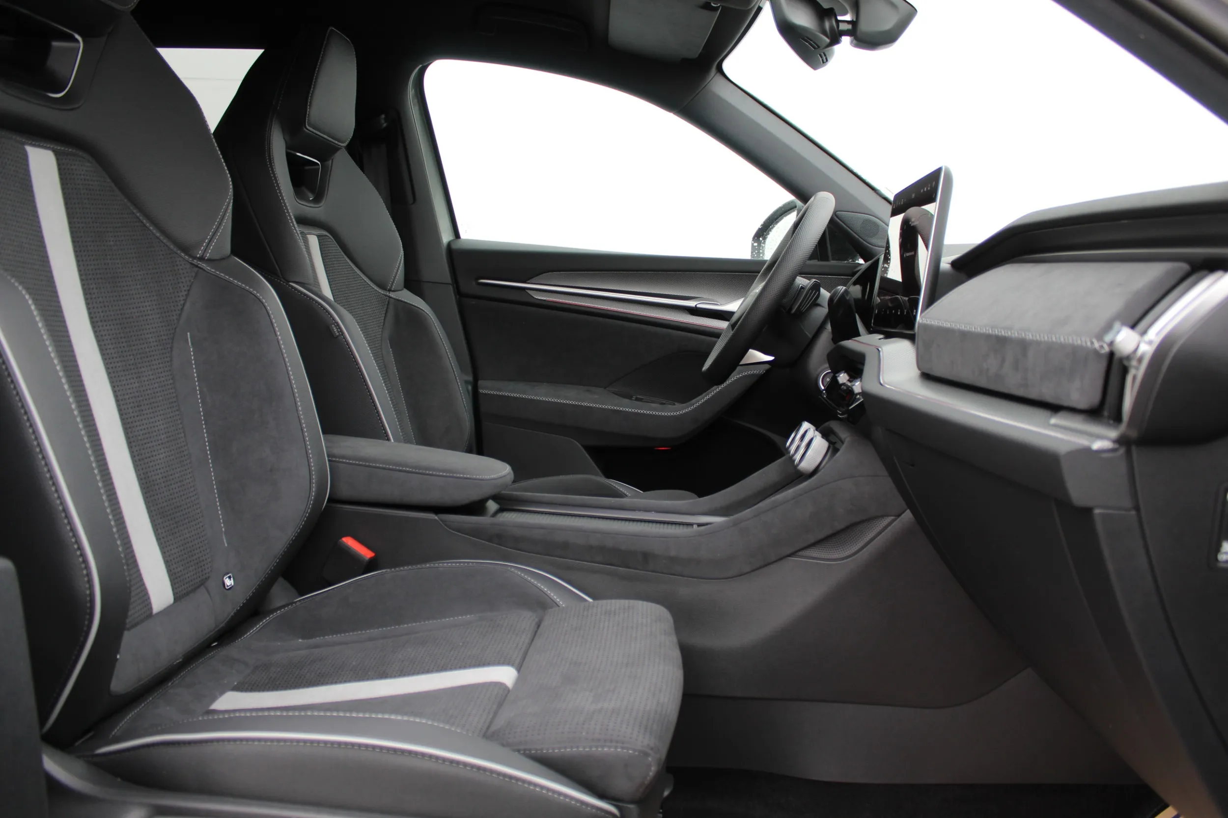 13244 škoda kodiaq sportline 1.5 tsi act dsg mhev *7 sjedala* - slika 5