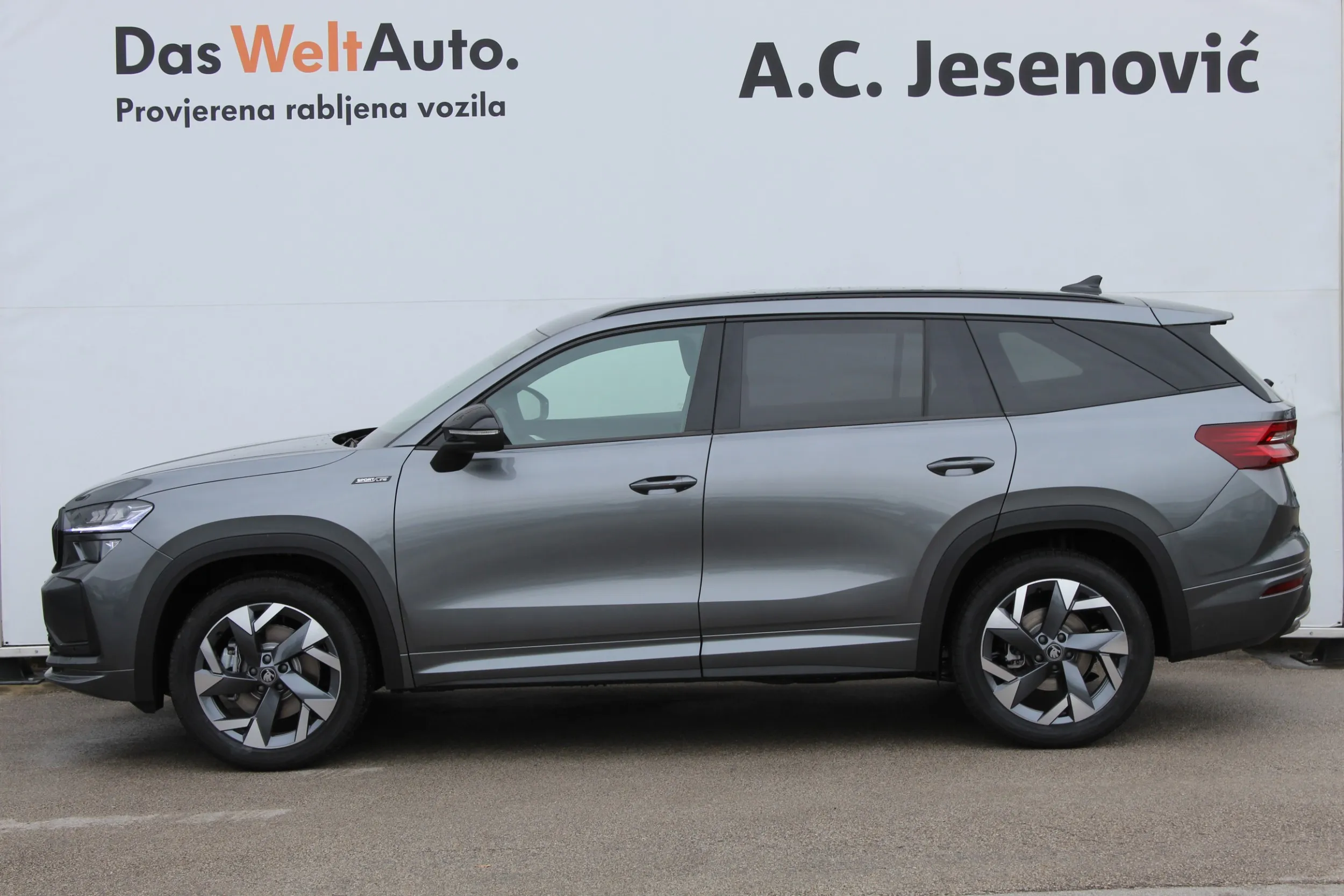 13244 škoda kodiaq sportline 1.5 tsi act dsg mhev *7 sjedala* - slika 17