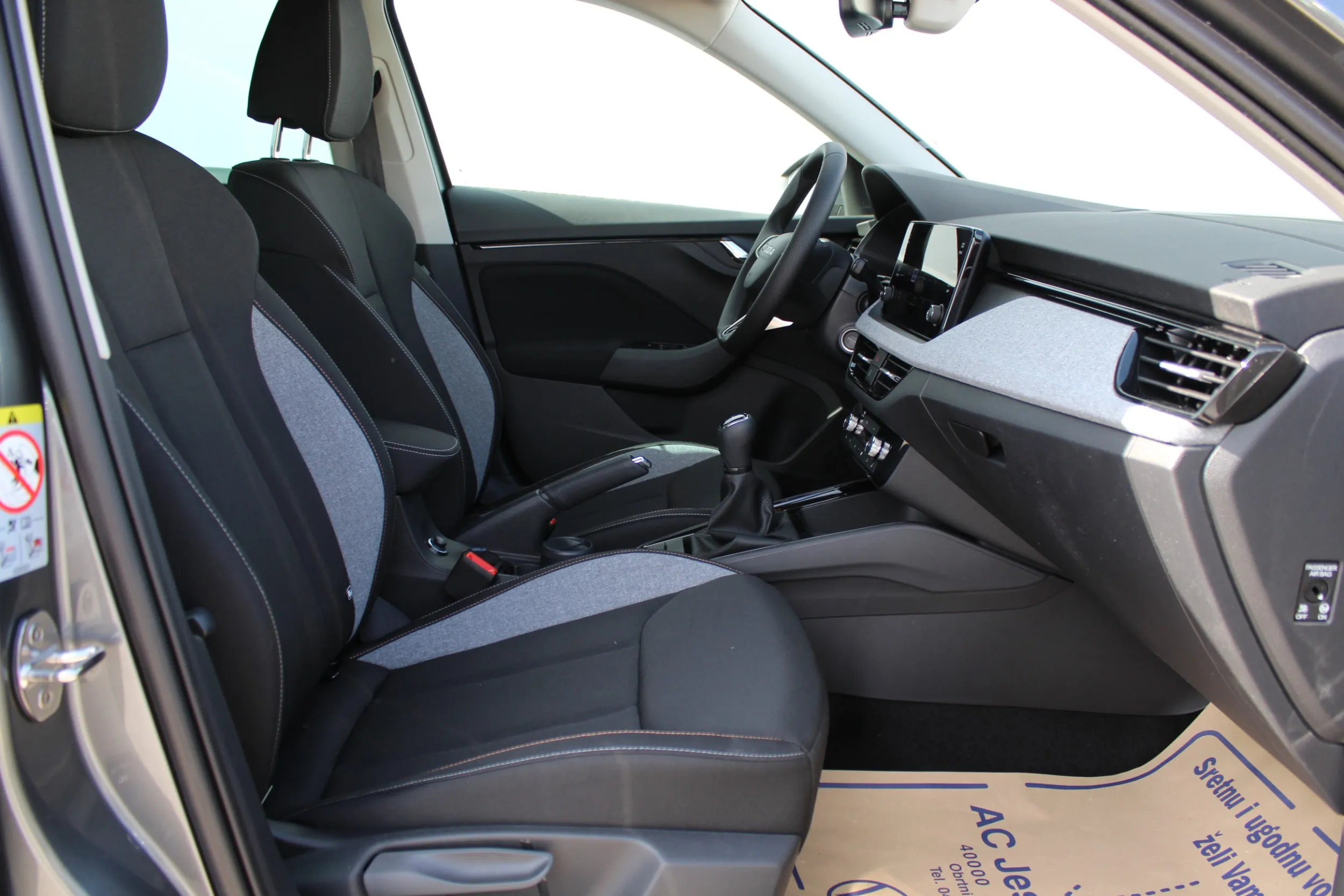 13280 škoda kamiq fl selection 1.0 tsi - slika 2