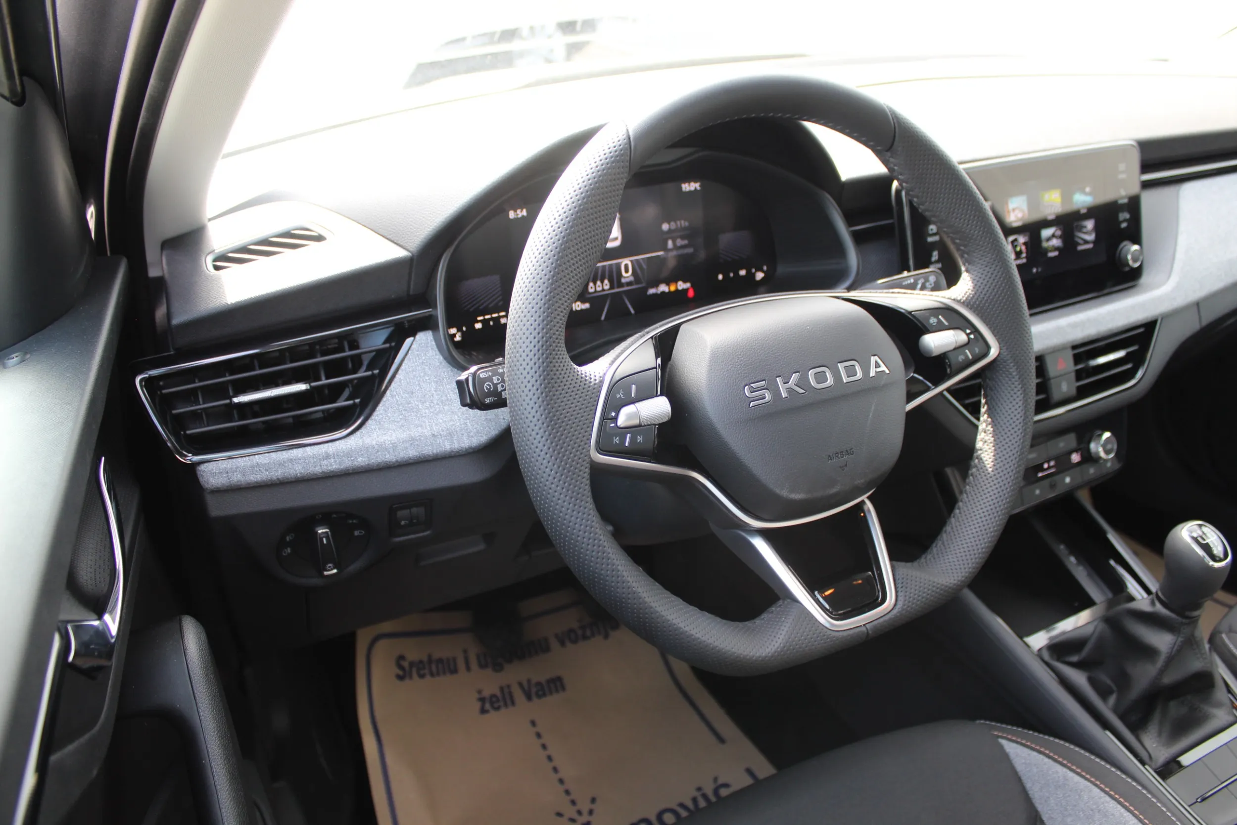 13280 škoda kamiq fl selection 1.0 tsi - slika 6
