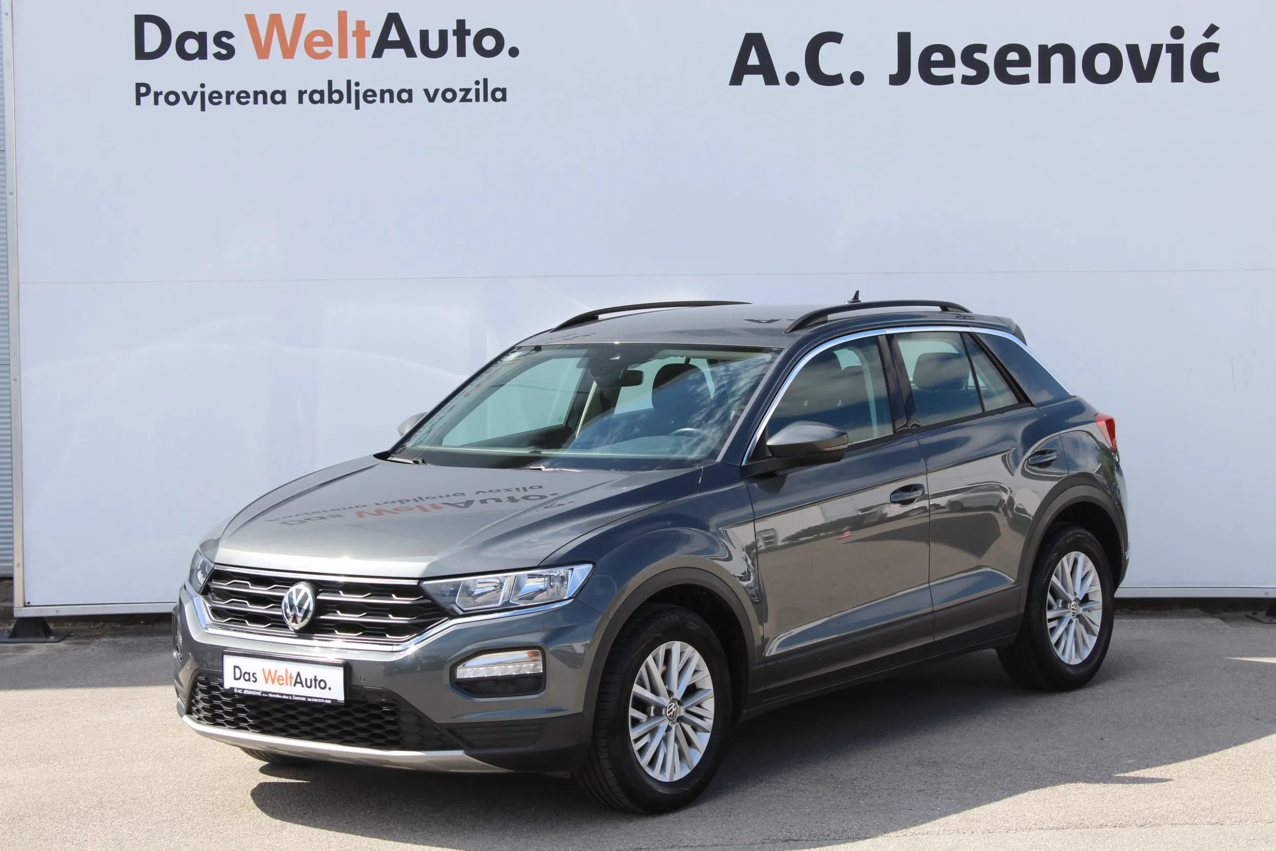 13237 volkswagen t-roc tsi design - slika 5