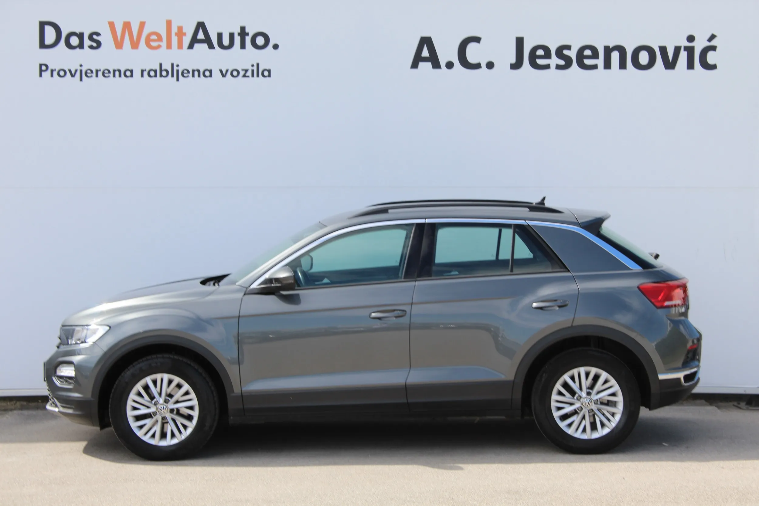 13237 volkswagen t-roc tsi design - slika 13