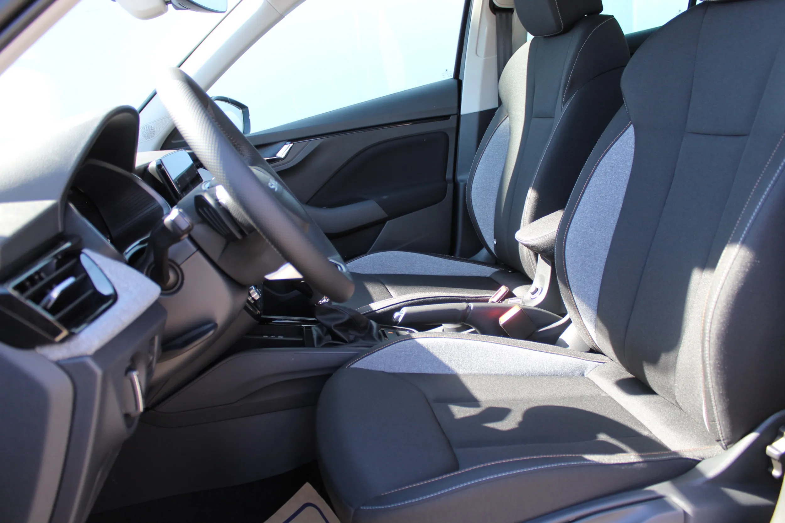 13288 škoda kamiq fl selection 1.0 tsi dsg - slika 12