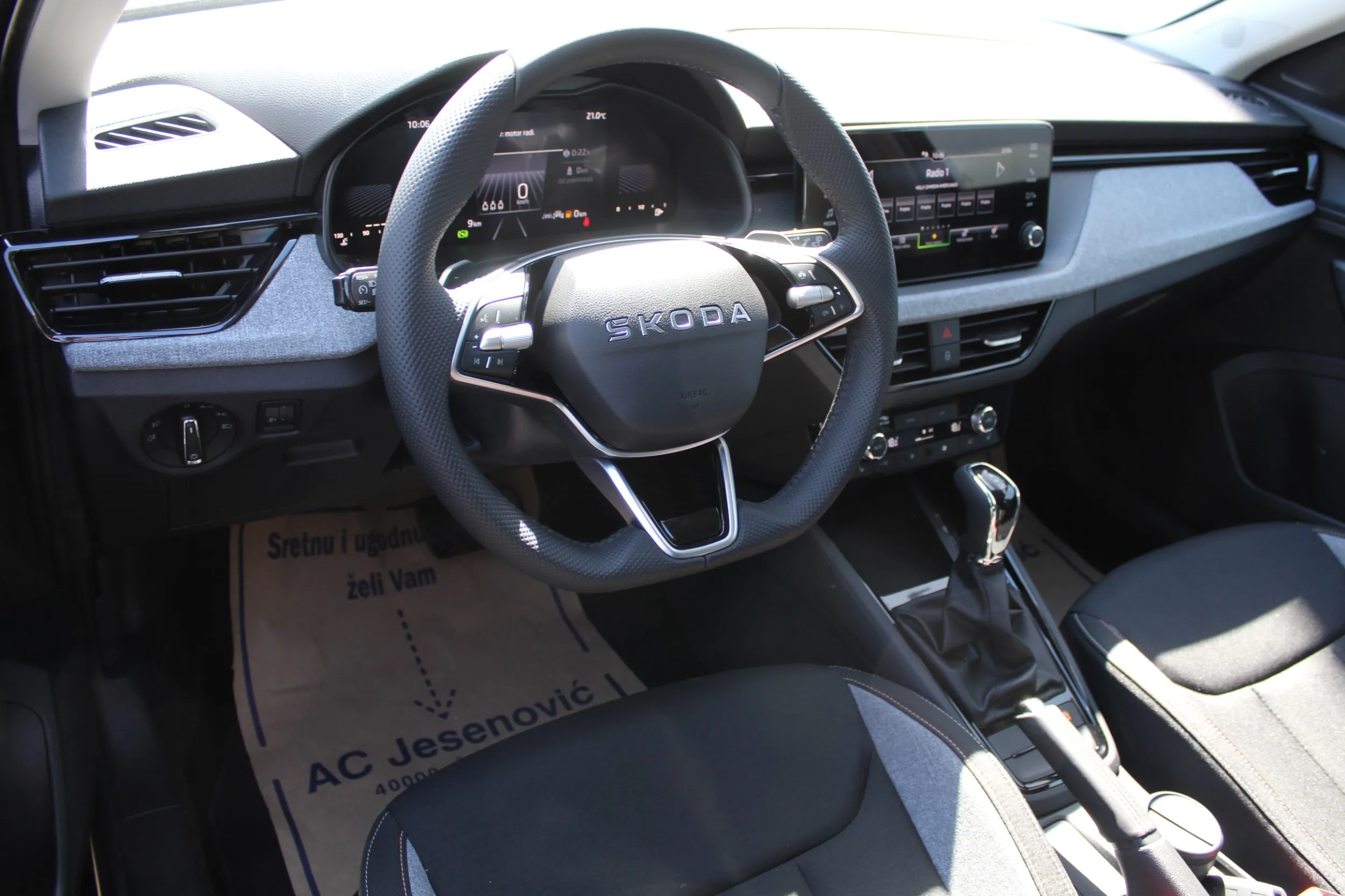 13288 škoda kamiq fl selection 1.0 tsi dsg - slika 13