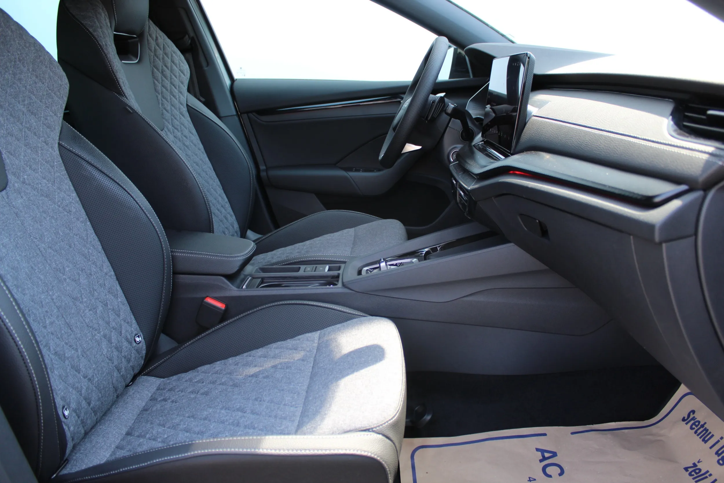 13310 škoda octavia fl sportline 2.0 tdi dsg - slika 8