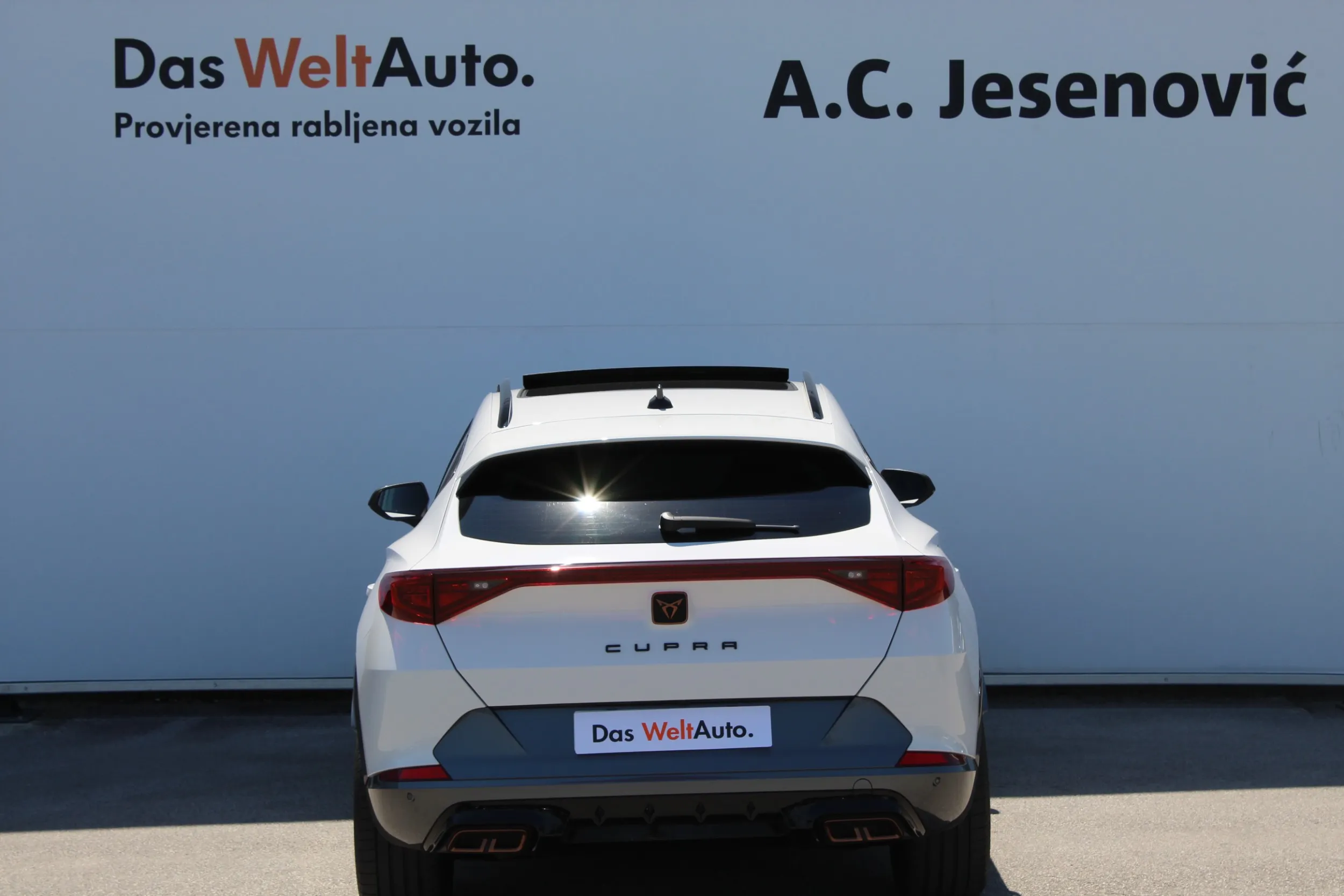 13270 cupra formentor 1.4 e-hybrid dsg vz - slika 2