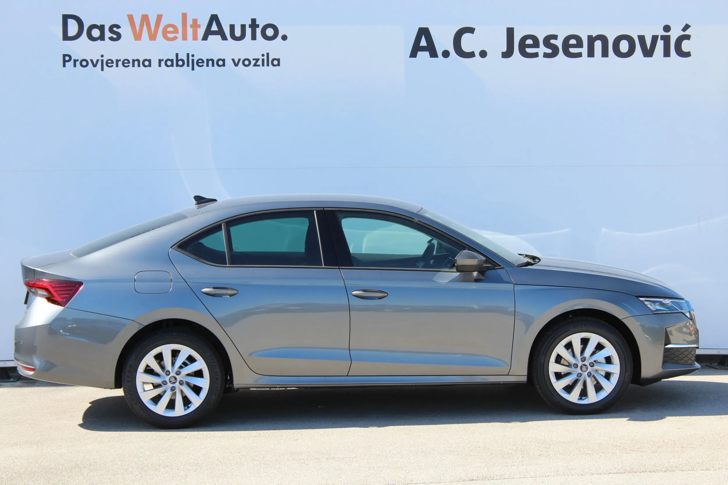13303 škoda octavia fl selection 1.5 tsi dsg mhev - slika 12