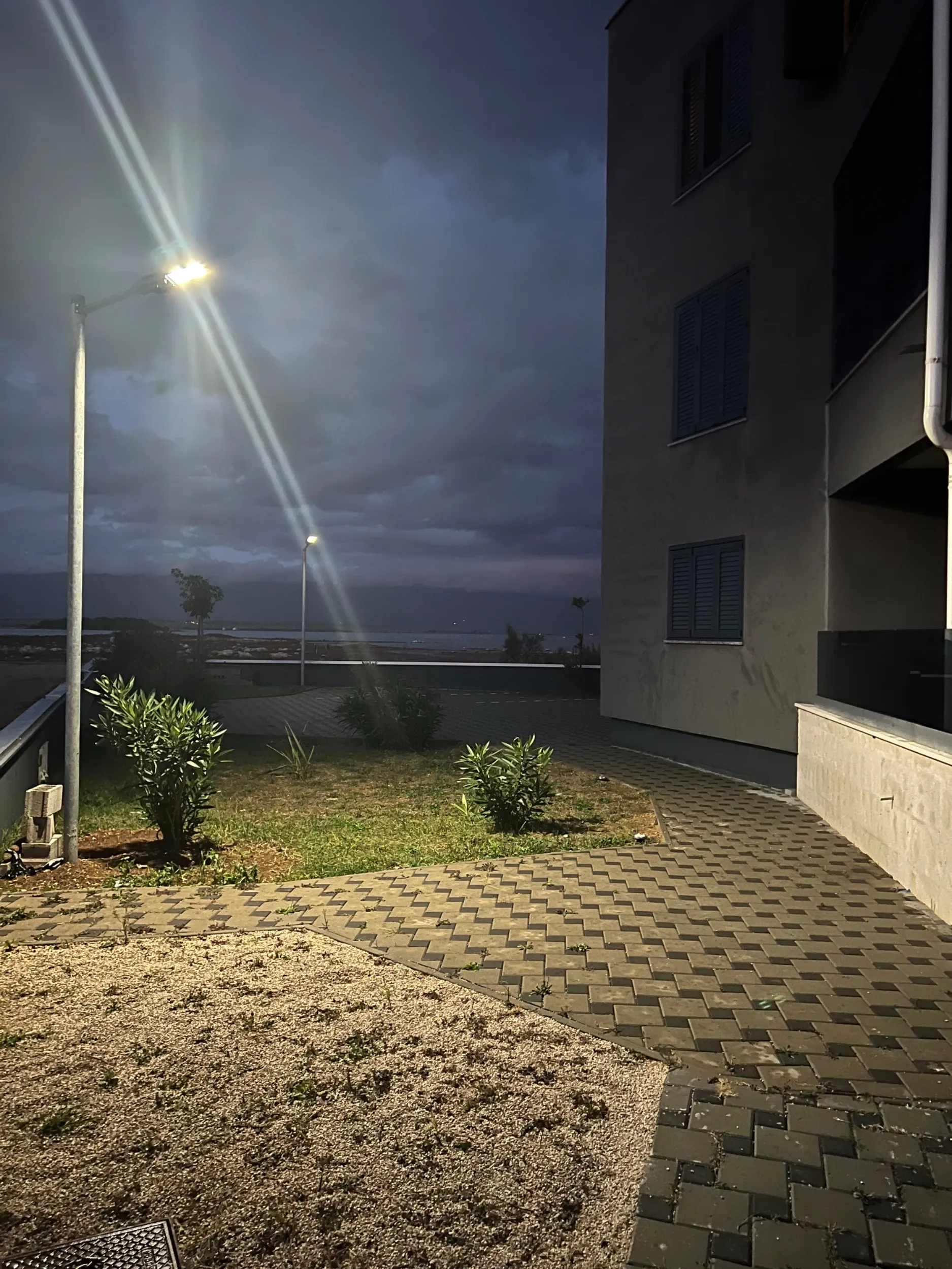 stan privlaka kod zadra - novogradnja 2022god. 3-sobni 40m od plaže - slika 27