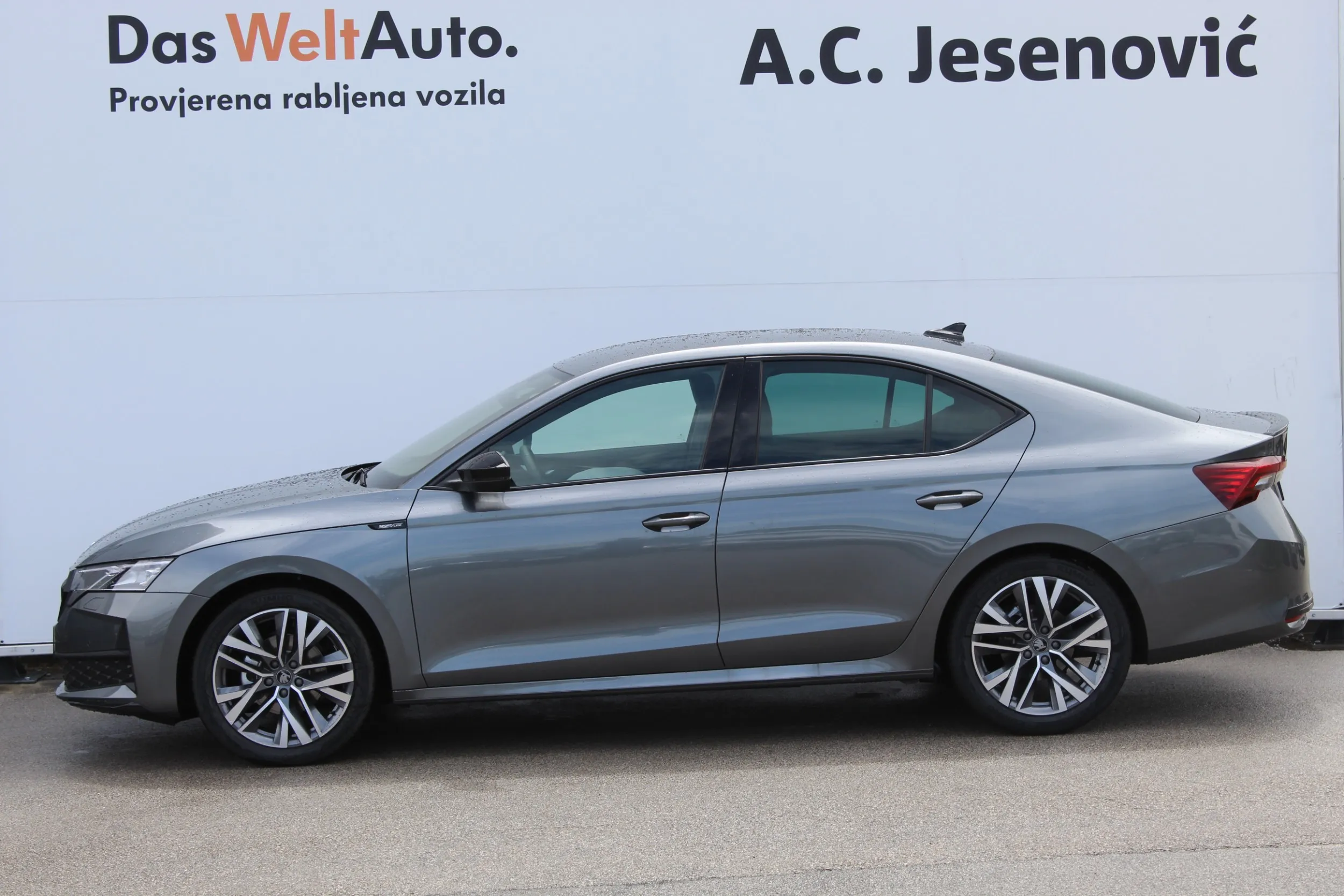 13308 škoda octavia fl sportline 1.5 tsi dsg mhev - slika 14