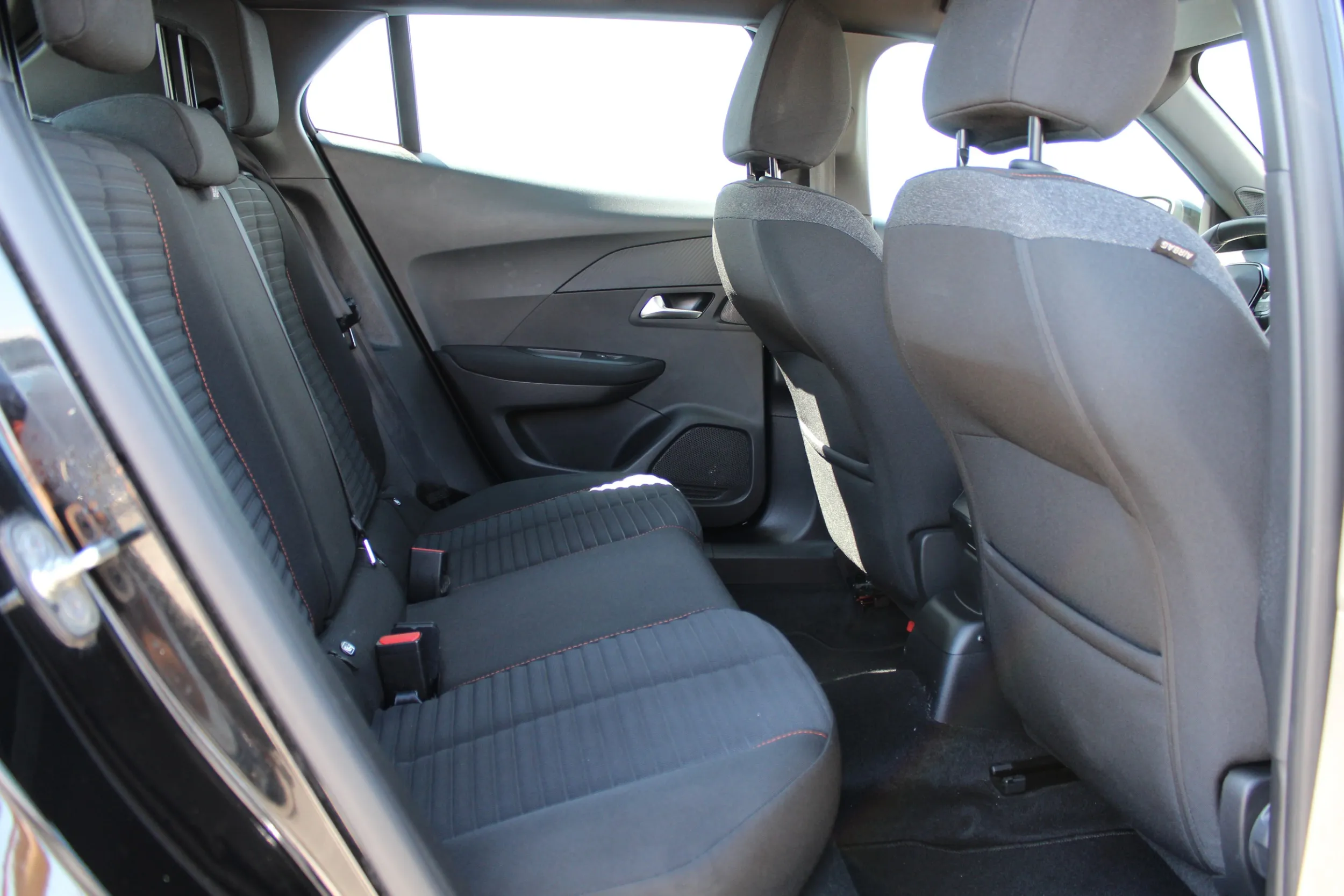 13266 peugeot 2008 active pack - slika 5