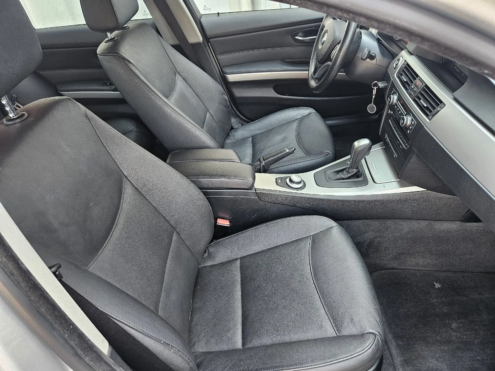 bmw e90 320i automatik - slika 6
