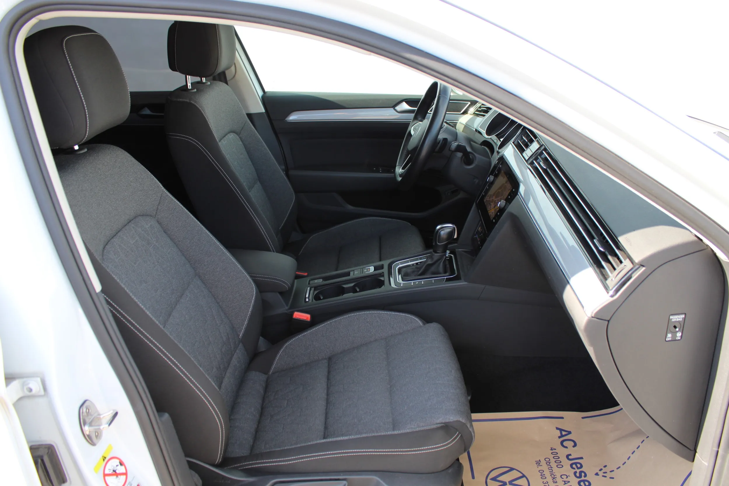 13314 volkswagen passat variant 2.0 tdi dsg business - slika 8