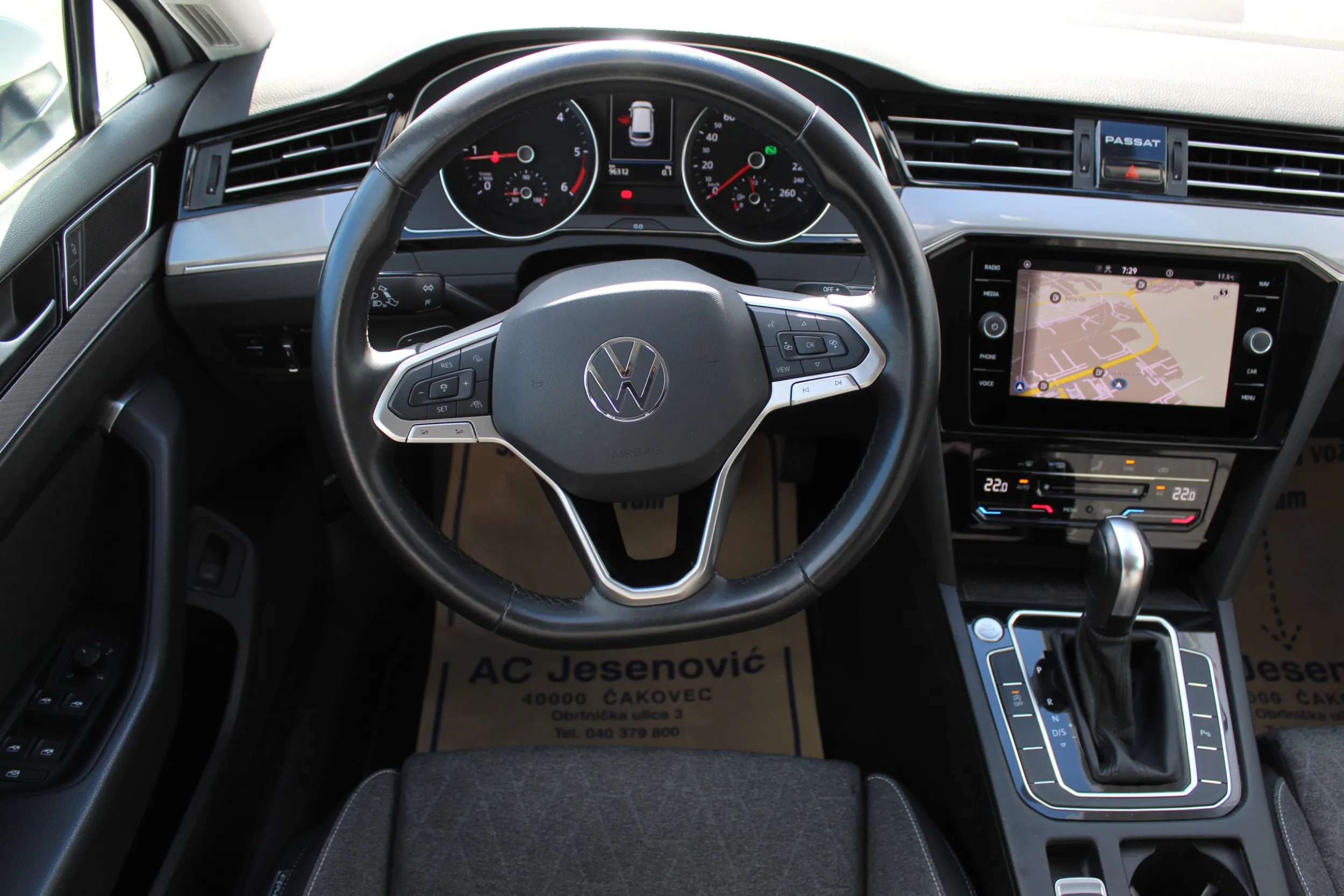 13314 volkswagen passat variant 2.0 tdi dsg business - slika 9
