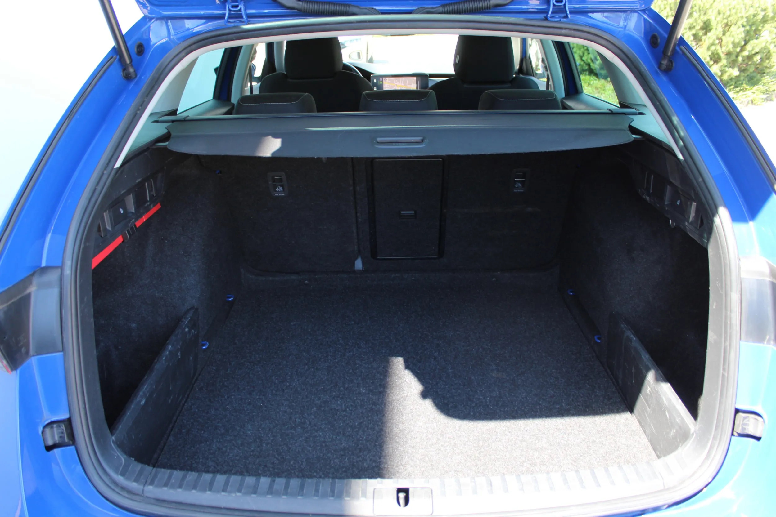 13578 škoda octavia combi ambition 2.0 tdi dsg - slika 10