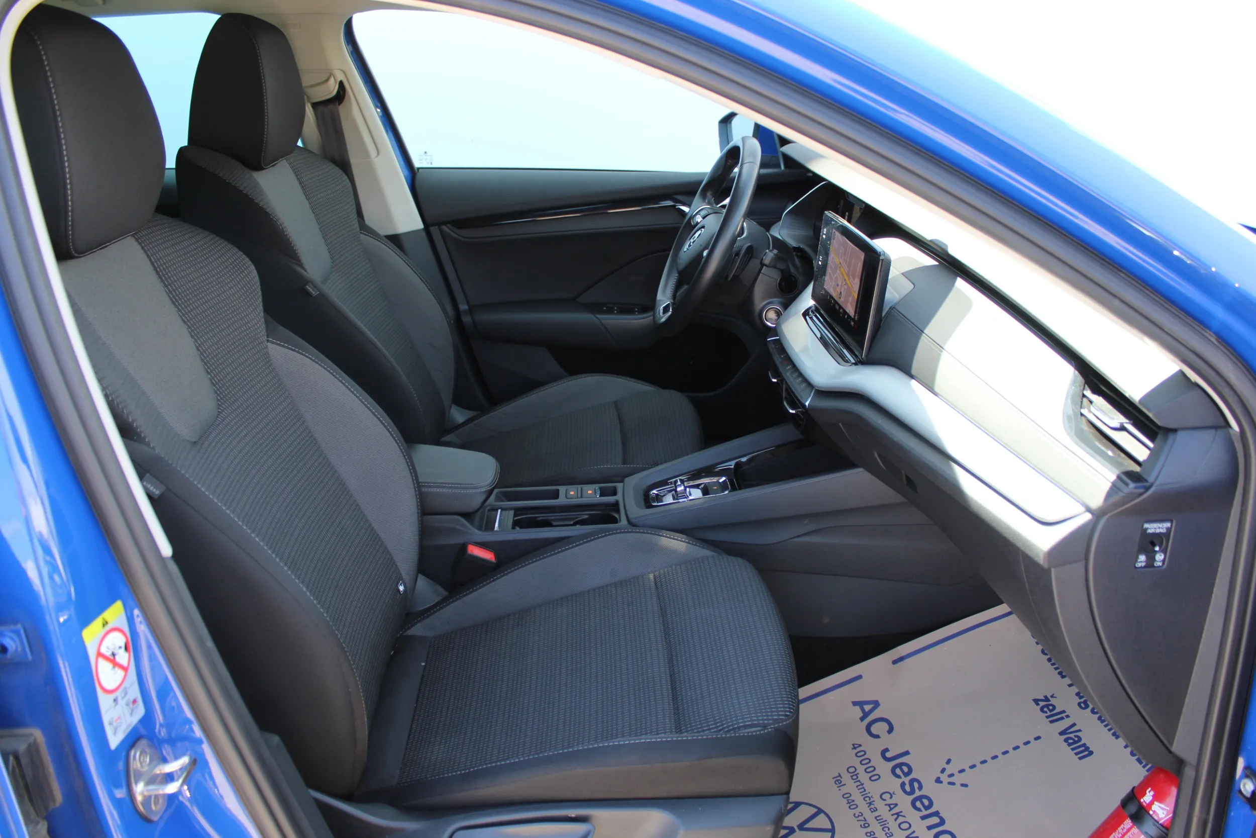 13578 škoda octavia combi ambition 2.0 tdi dsg - slika 12
