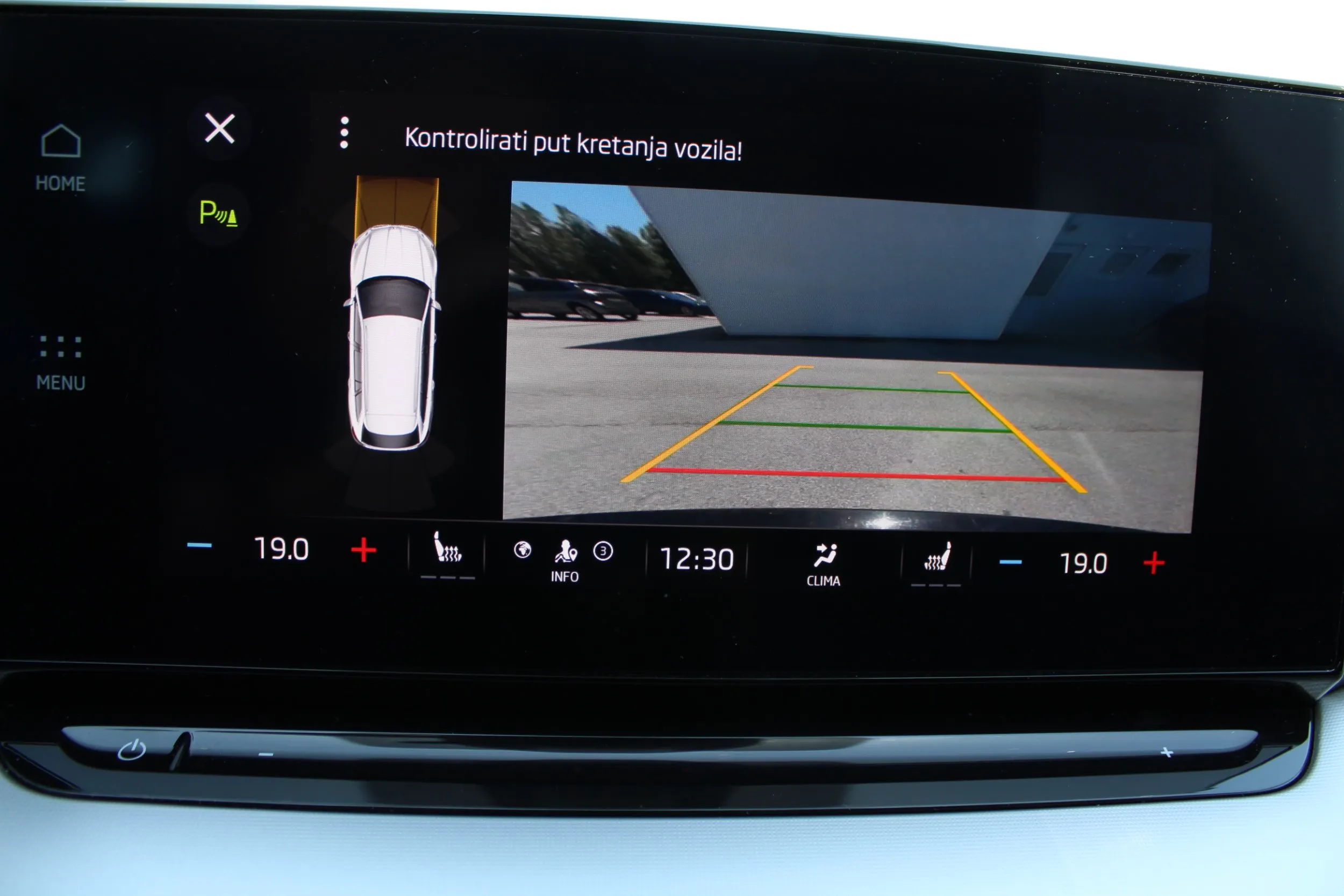 škoda octavia combi ambition 1.0 tsi - slika 12
