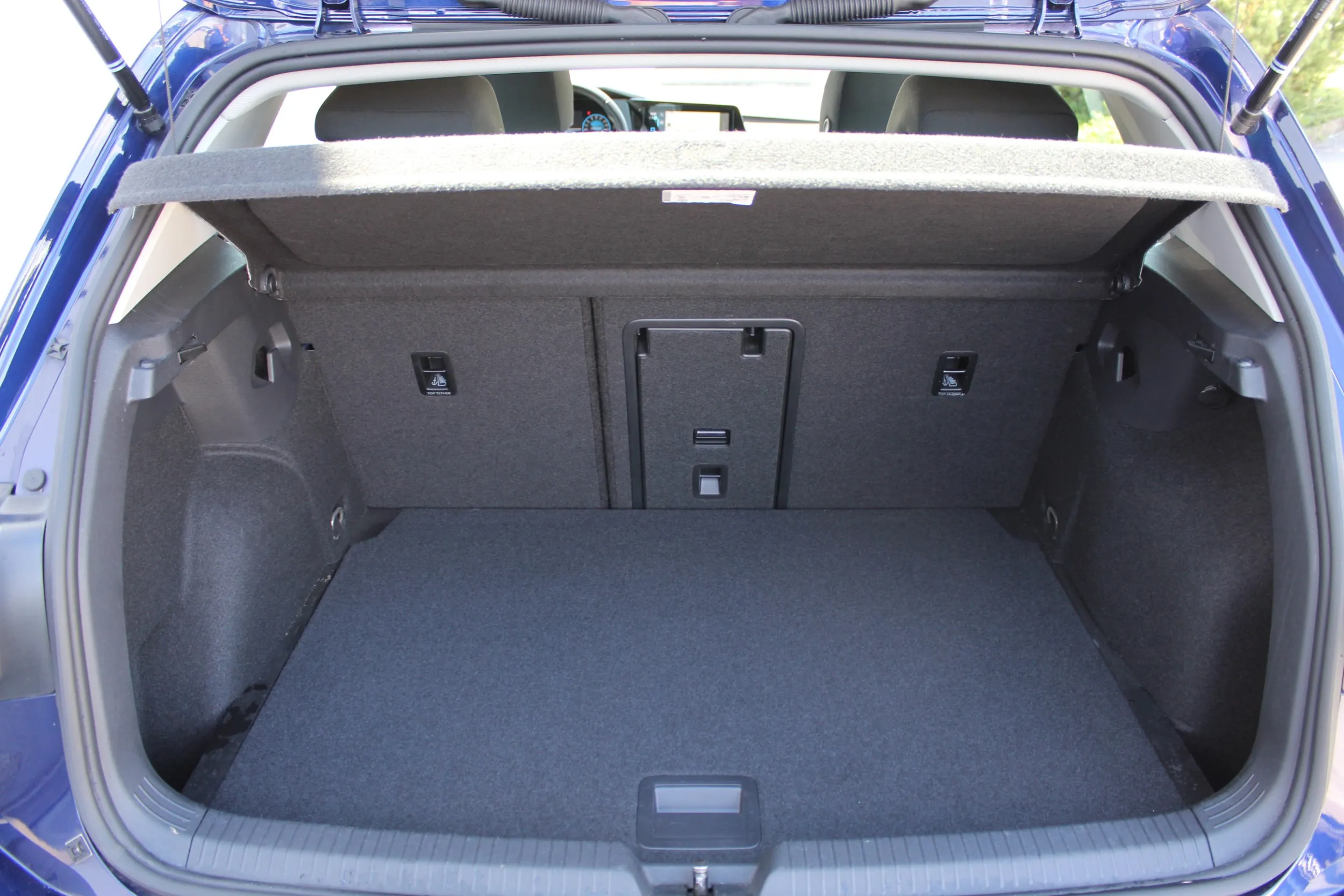 volkswagen golf 1.0 tsi life - slika 3
