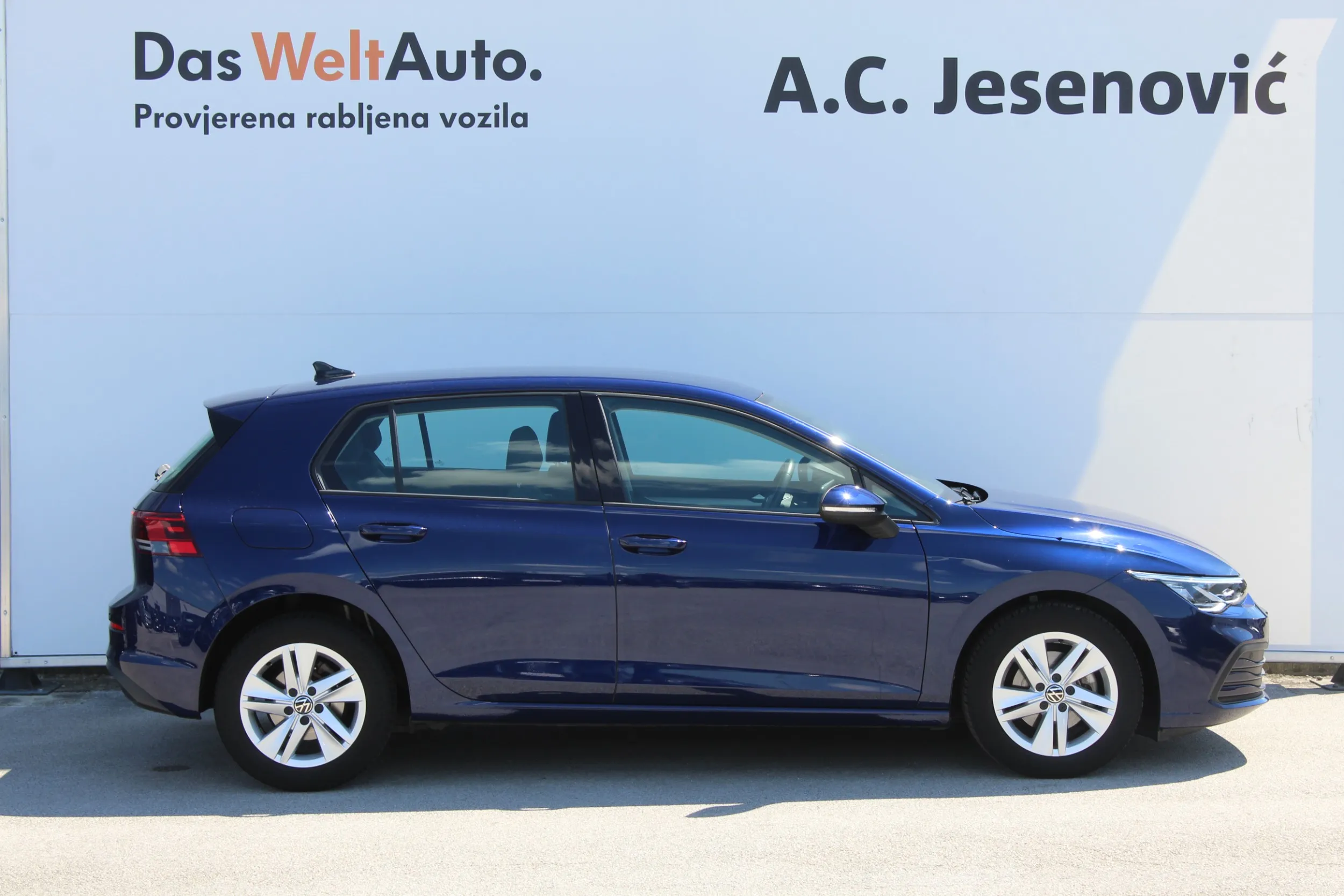 volkswagen golf 1.0 tsi life - slika 6