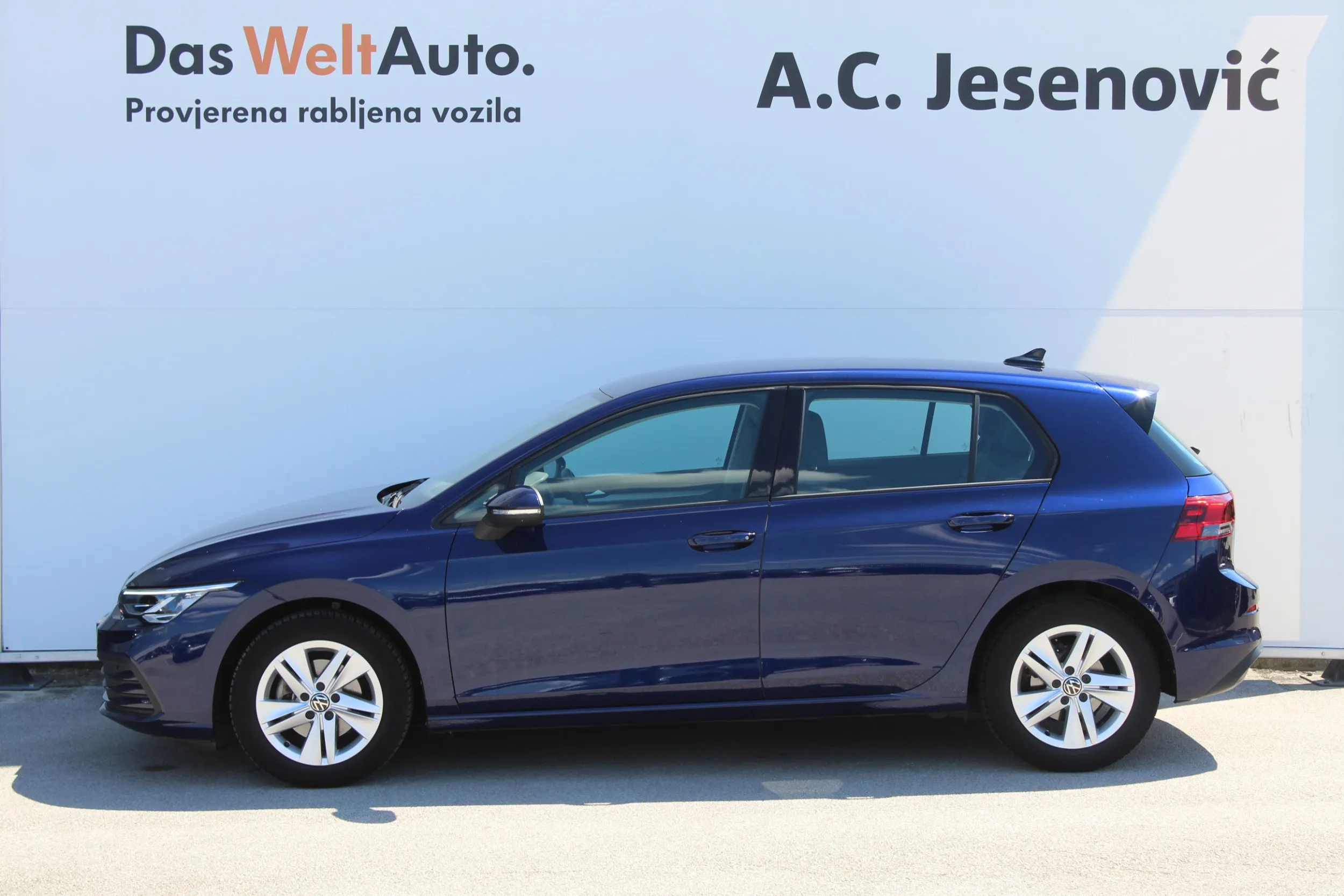 volkswagen golf 1.0 tsi life - slika 7