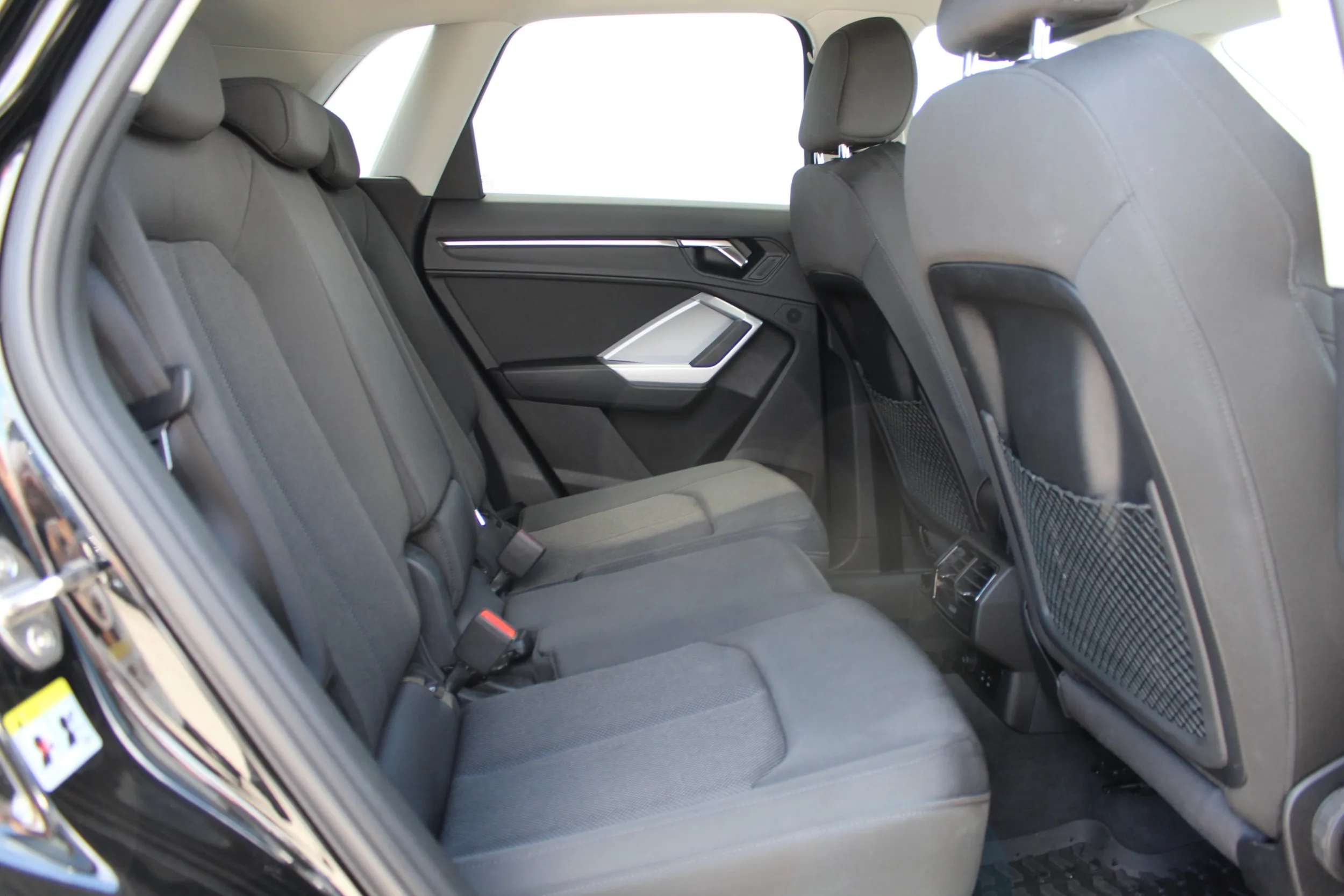 13431 audi q3 35tdi s tr advanced+ - slika 6