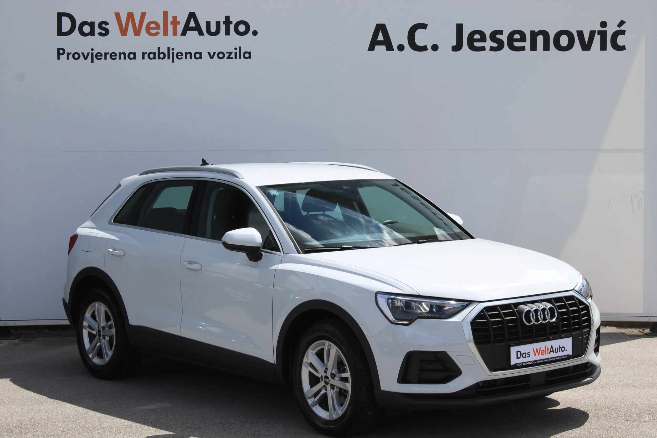 13432 audi q3 35tfsi s tr edition - slika 3