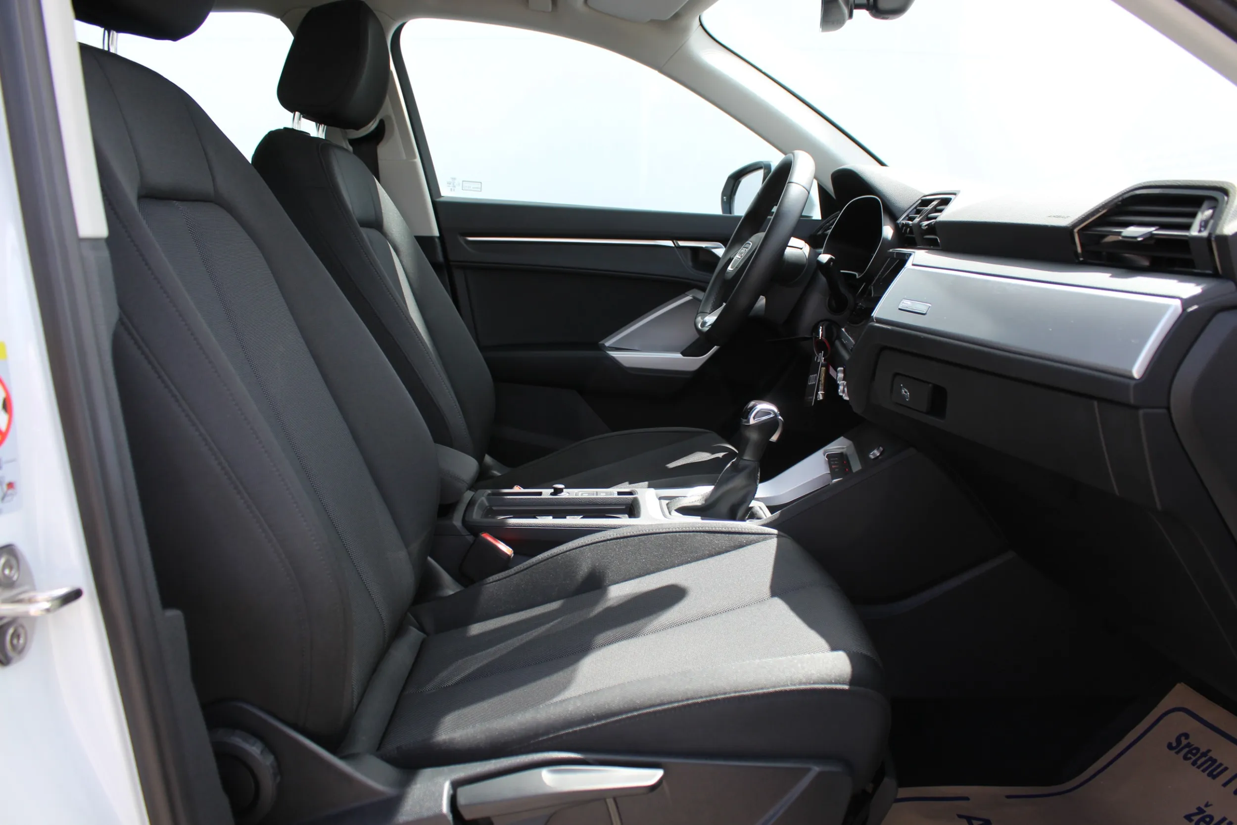 13432 audi q3 35tfsi s tr edition - slika 8