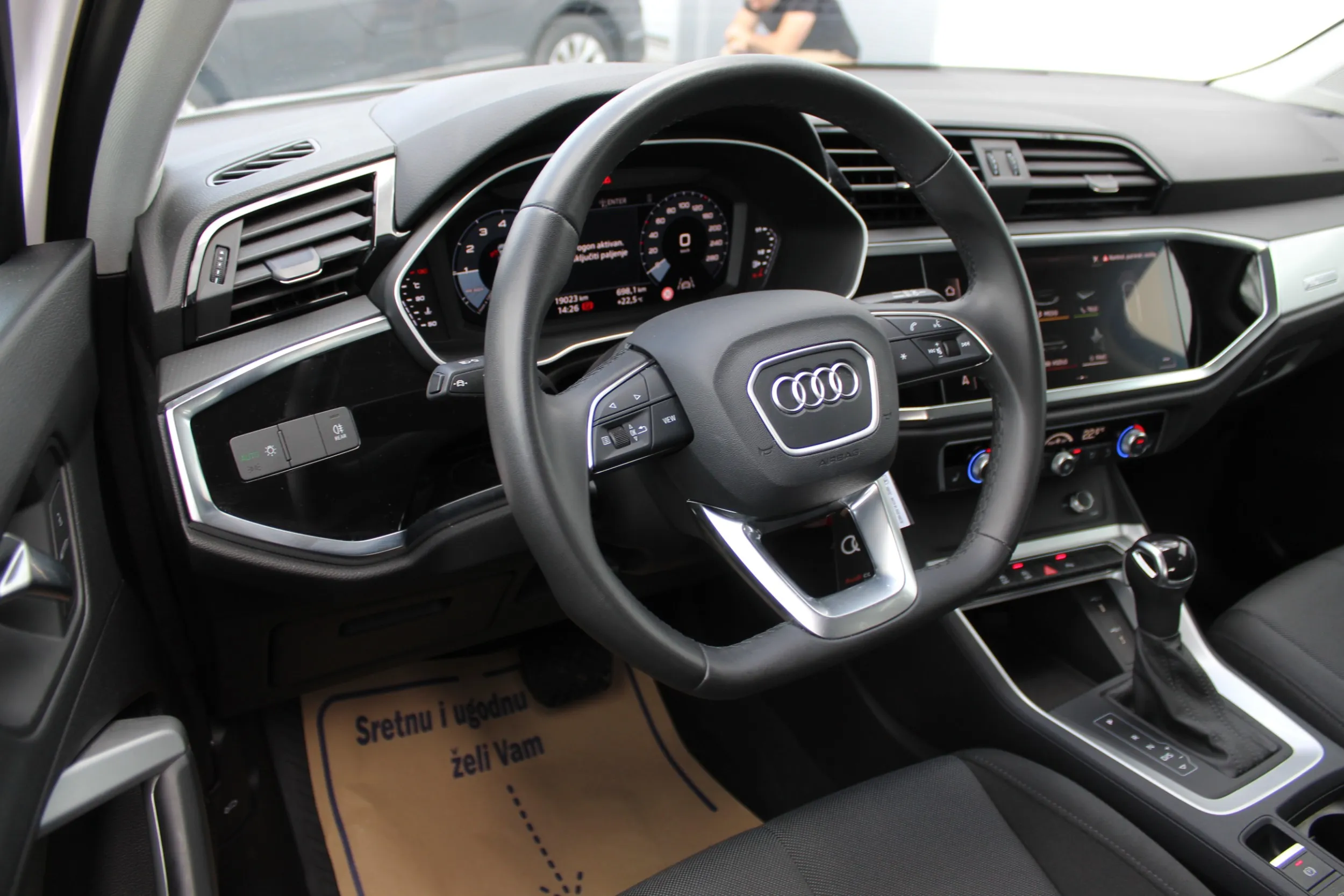 13432 audi q3 35tfsi s tr edition - slika 14