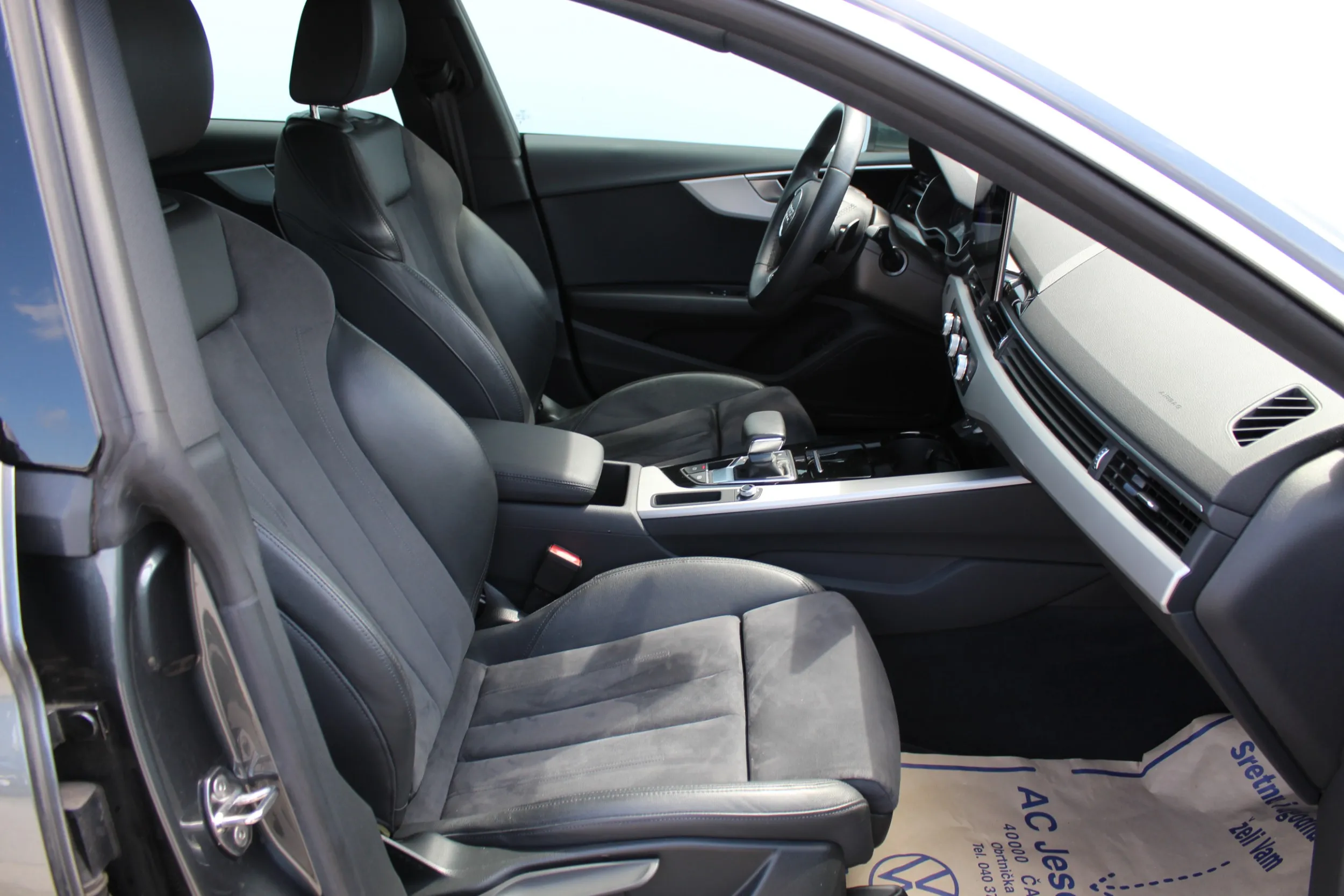 audi a5 sb 30tdi s tr s line+ - slika 9