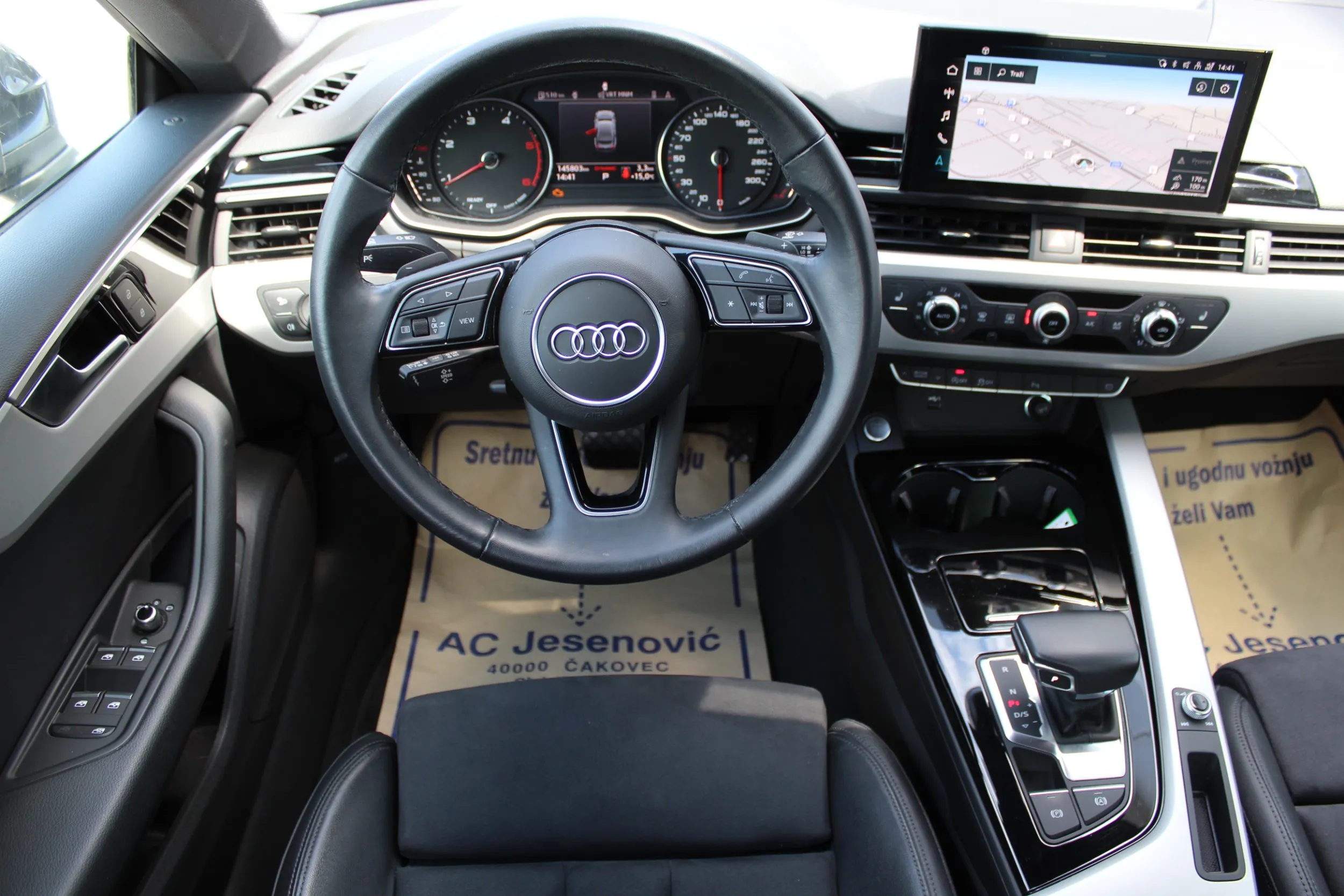 audi a5 sb 30tdi s tr s line+ - slika 13