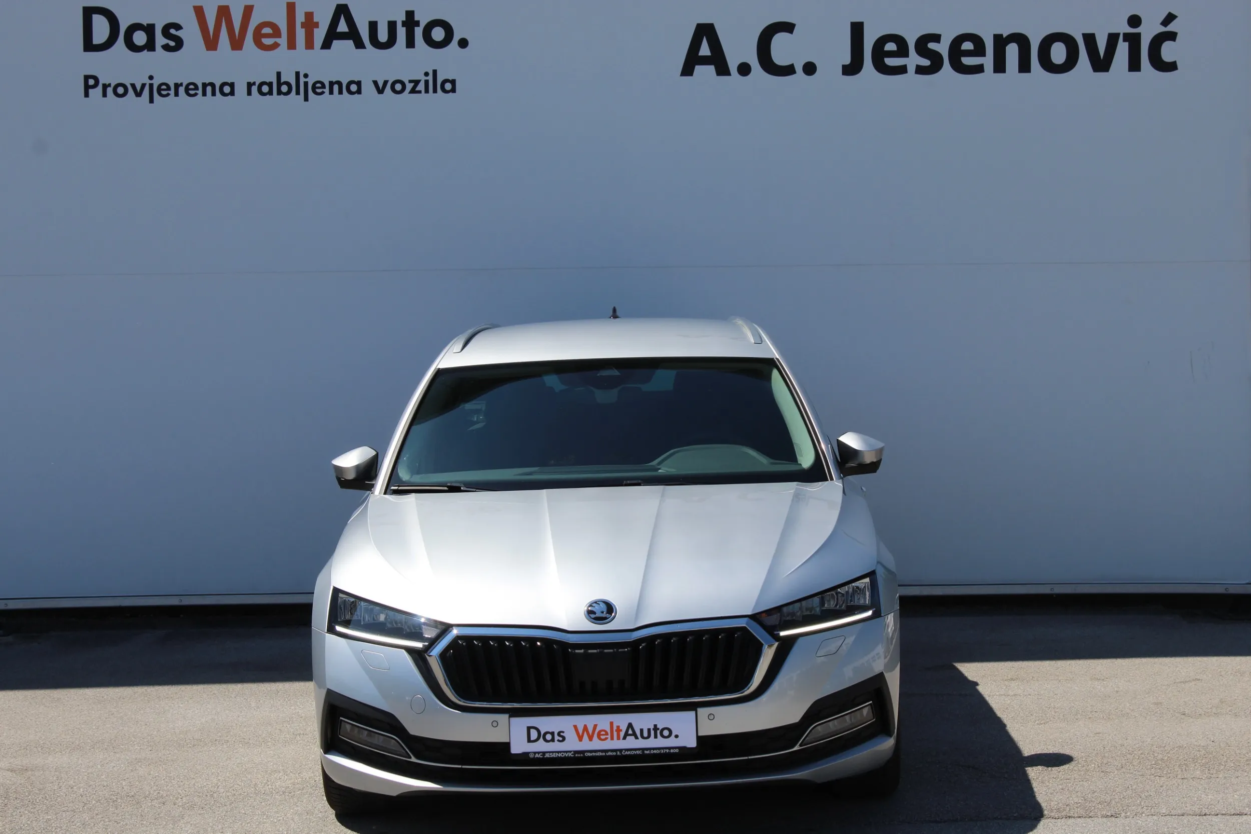 13381 škoda octavia combi ambition 2.0 tdi dsg - slika 3