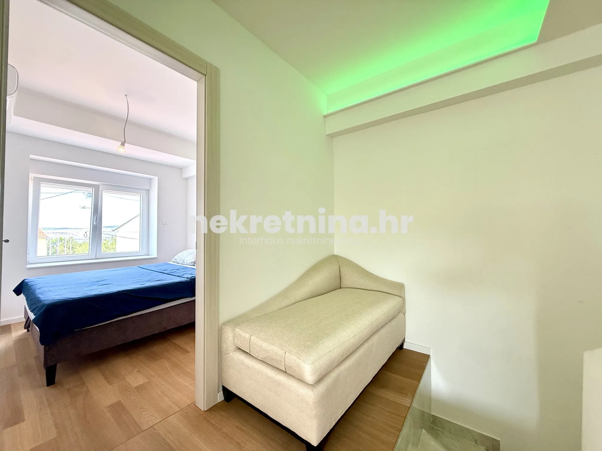 prodaja - četverosobni stan - jadranovo - crikvenica - 73m2 - slika 12