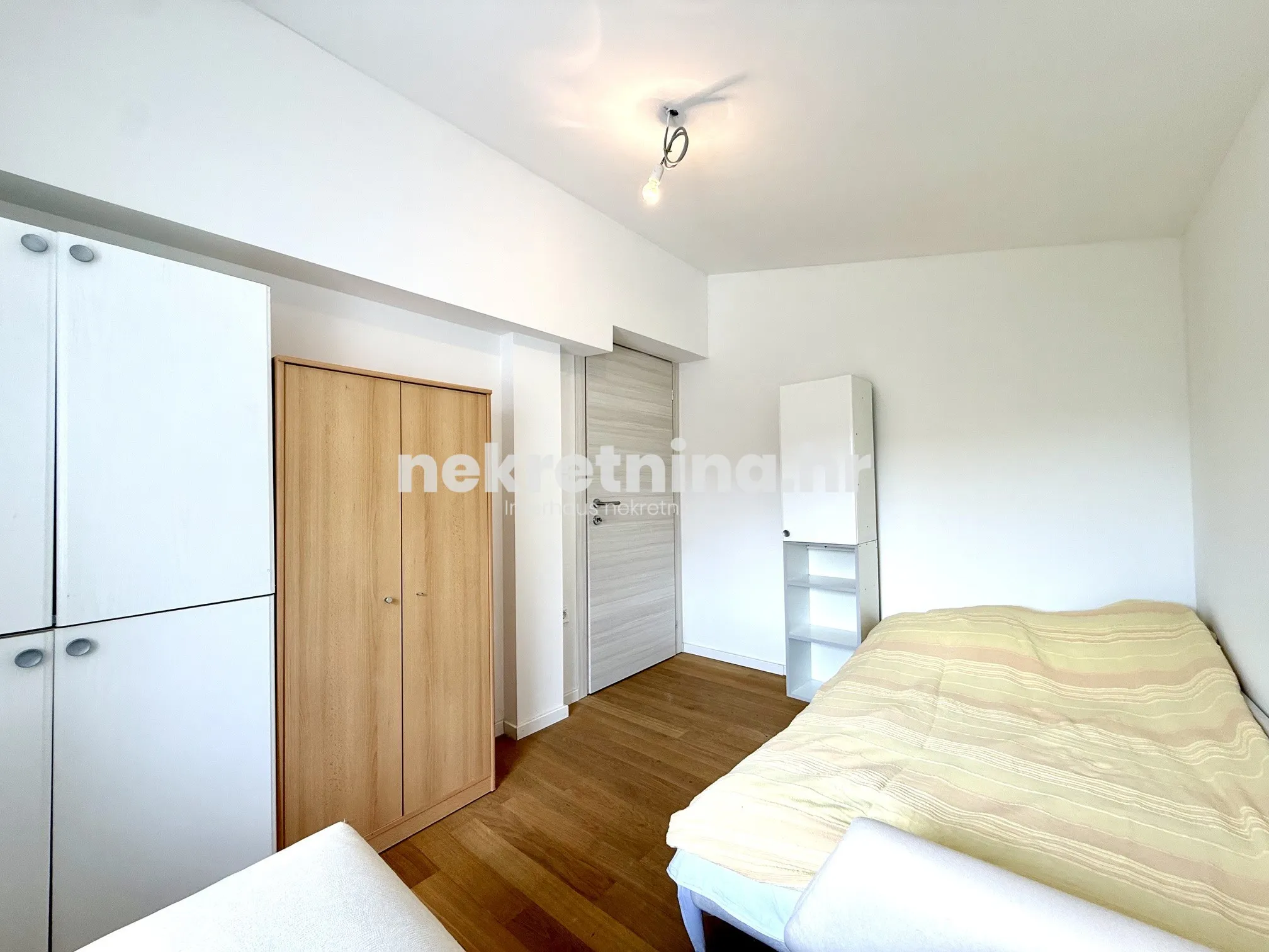 prodaja - četverosobni stan - jadranovo - crikvenica - 73m2 - slika 17