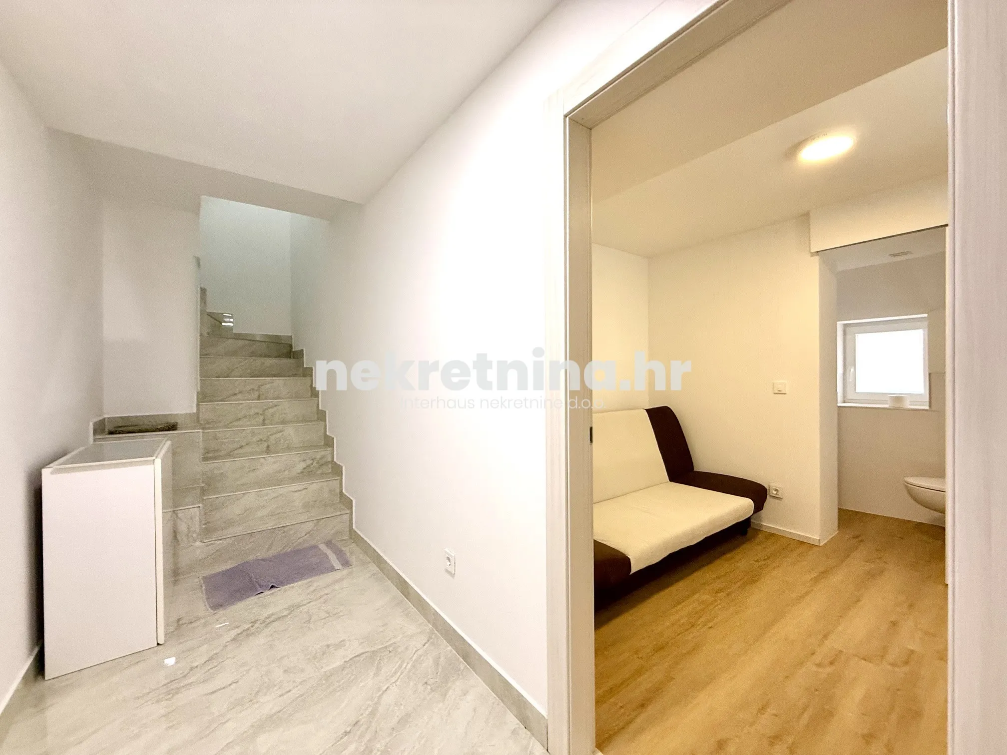 prodaja - četverosobni stan - jadranovo - crikvenica - 73m2 - slika 21