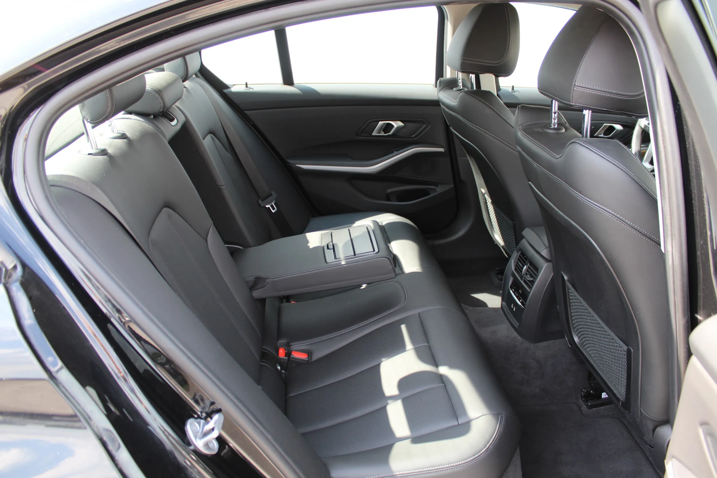 13453 bmw 316d - slika 15