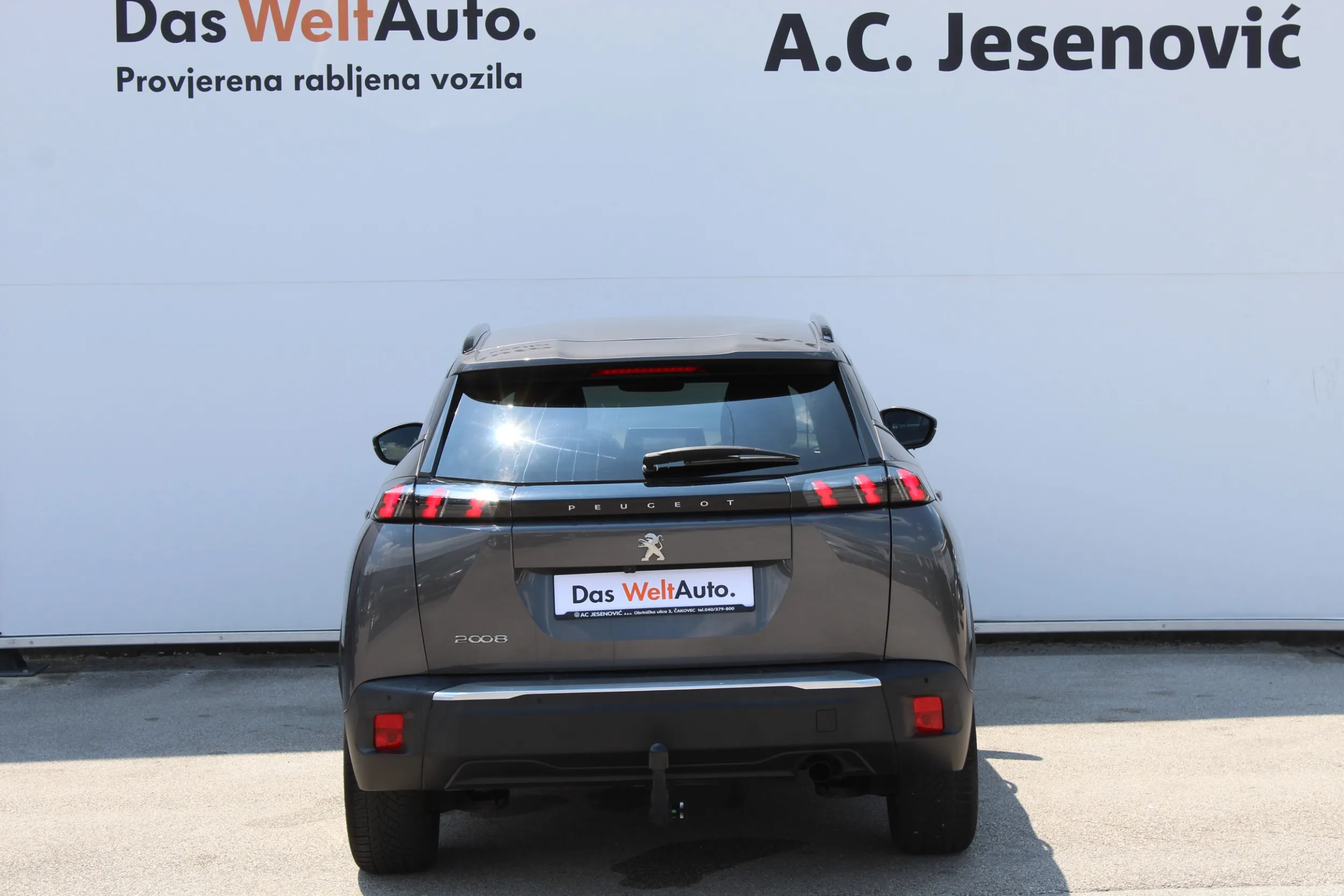 13452 peugeot 2008 1,2 puretech 100 s&s style - slika 16
