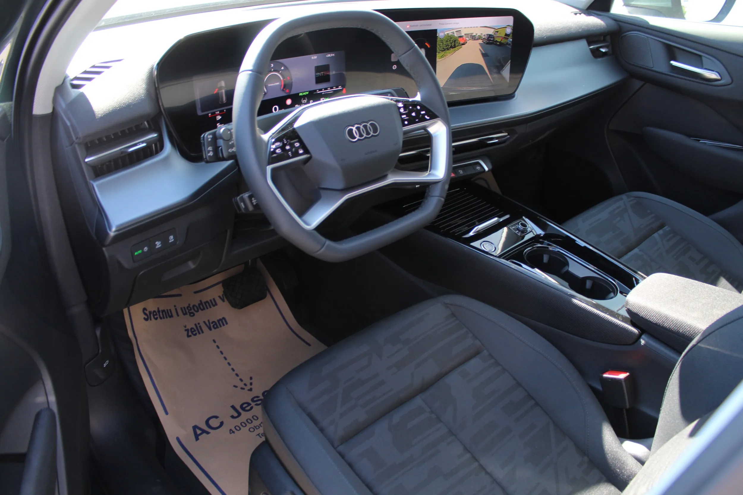 13460 audi q3 tdi 110 kw automatik - slika 12