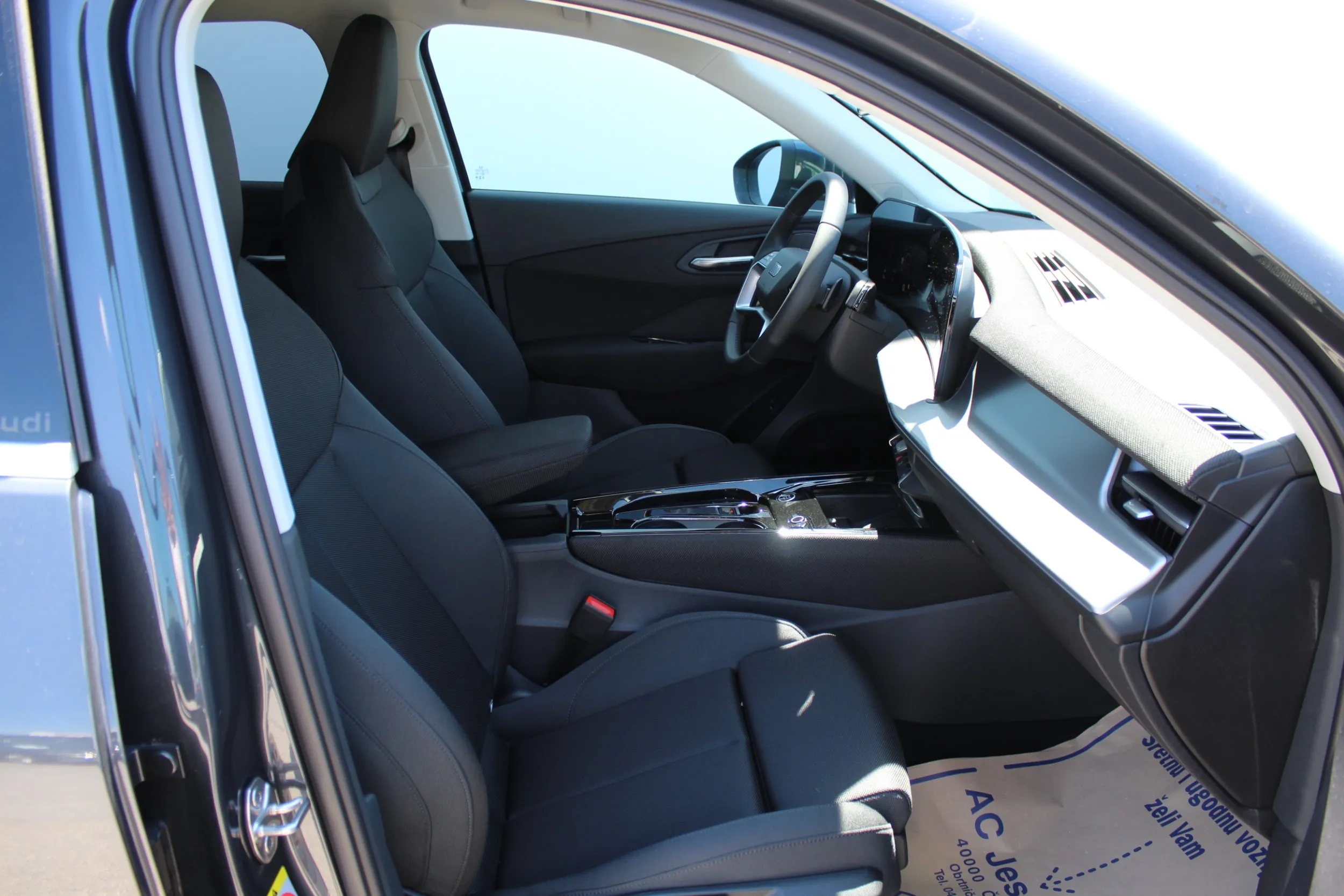 13459 audi q3 tdi 110 kw aut. - slika 9