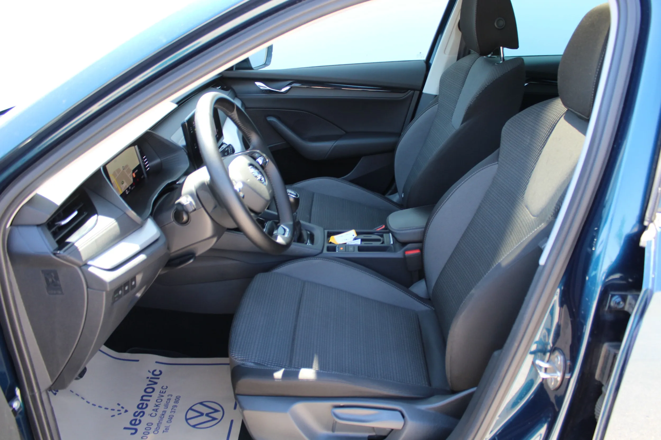 13455 škoda octavia combi active 1.0 tsi - slika 11