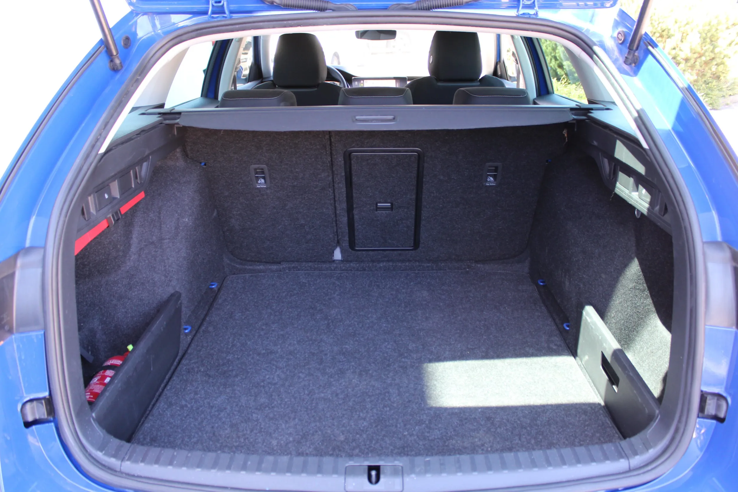 13469 škoda octavia combi ambition 2.0 tdi dsg - slika 4