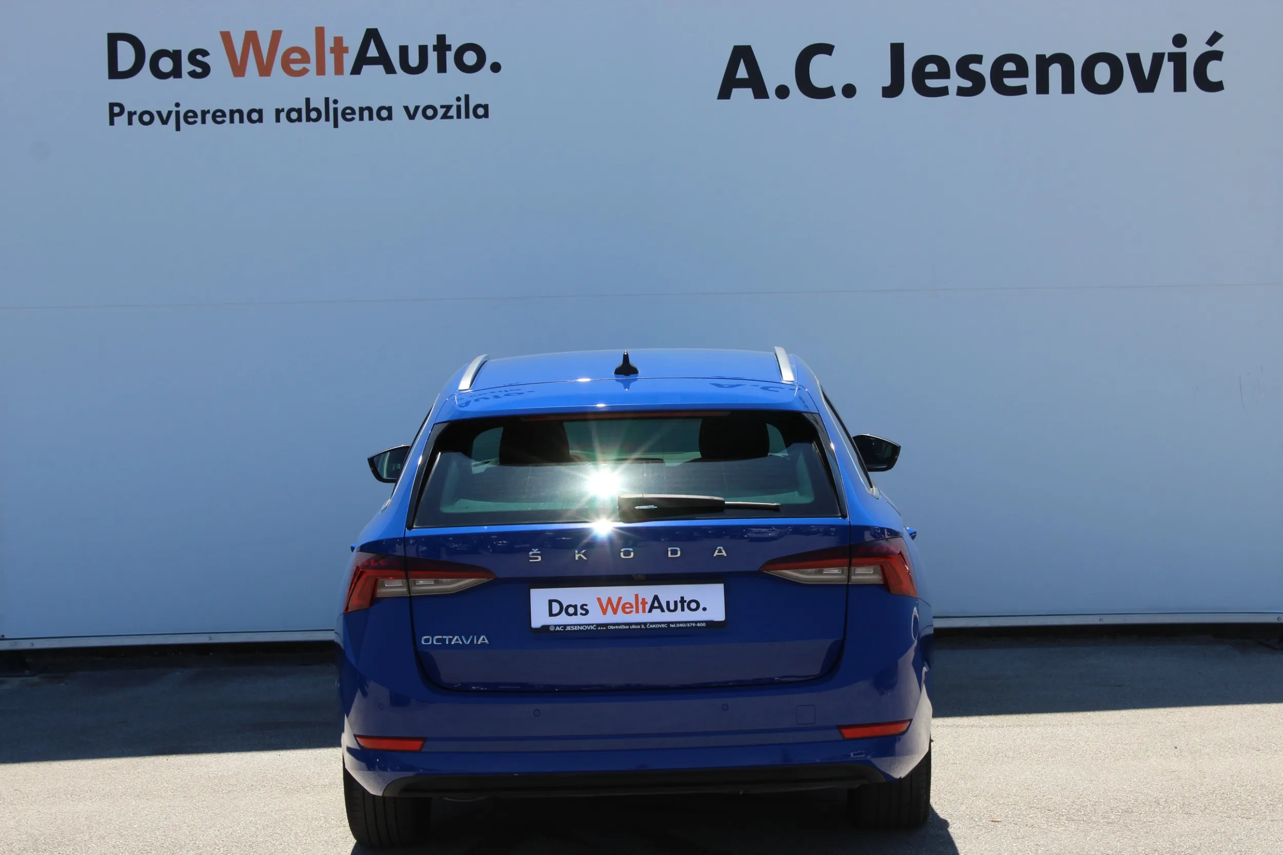 13469 škoda octavia combi ambition 2.0 tdi dsg - slika 7
