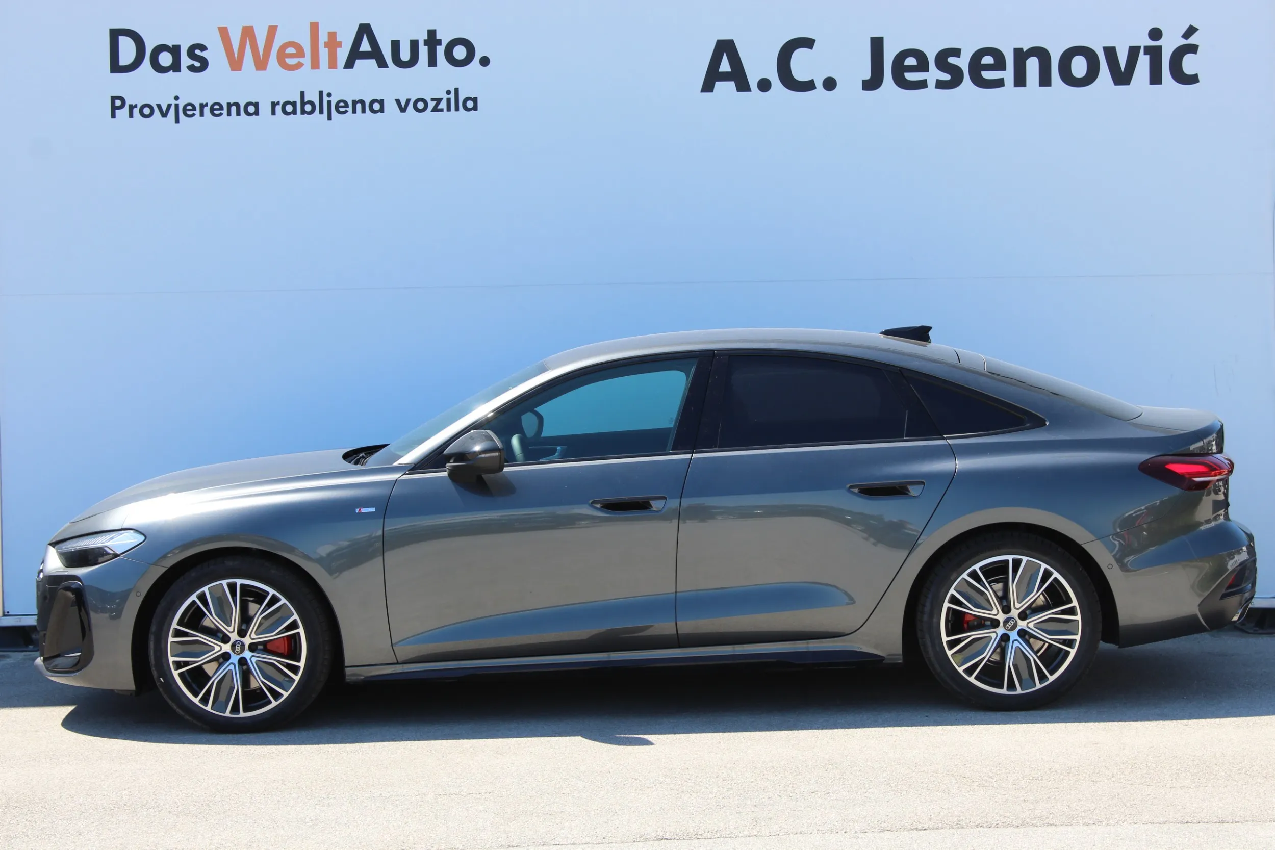 13463 audi a5 limousine 35 tfsi s tronic edition - slika 17