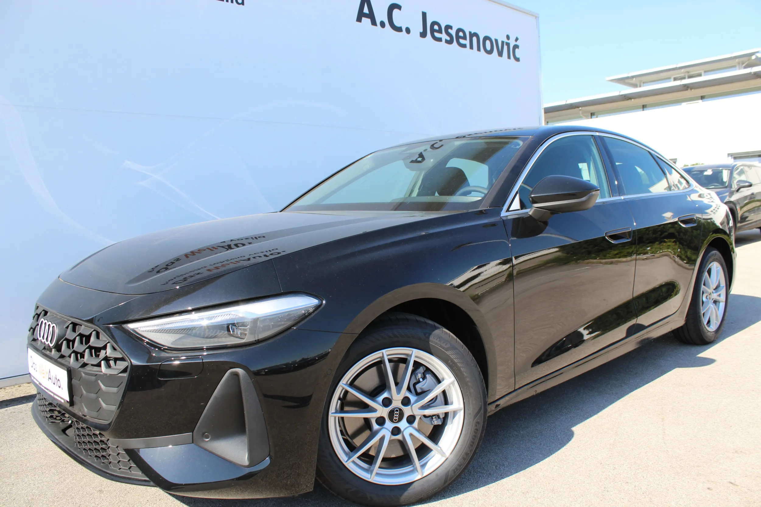 13464 audi a5 limousine 35 tfsi s tronic edition - slika 3